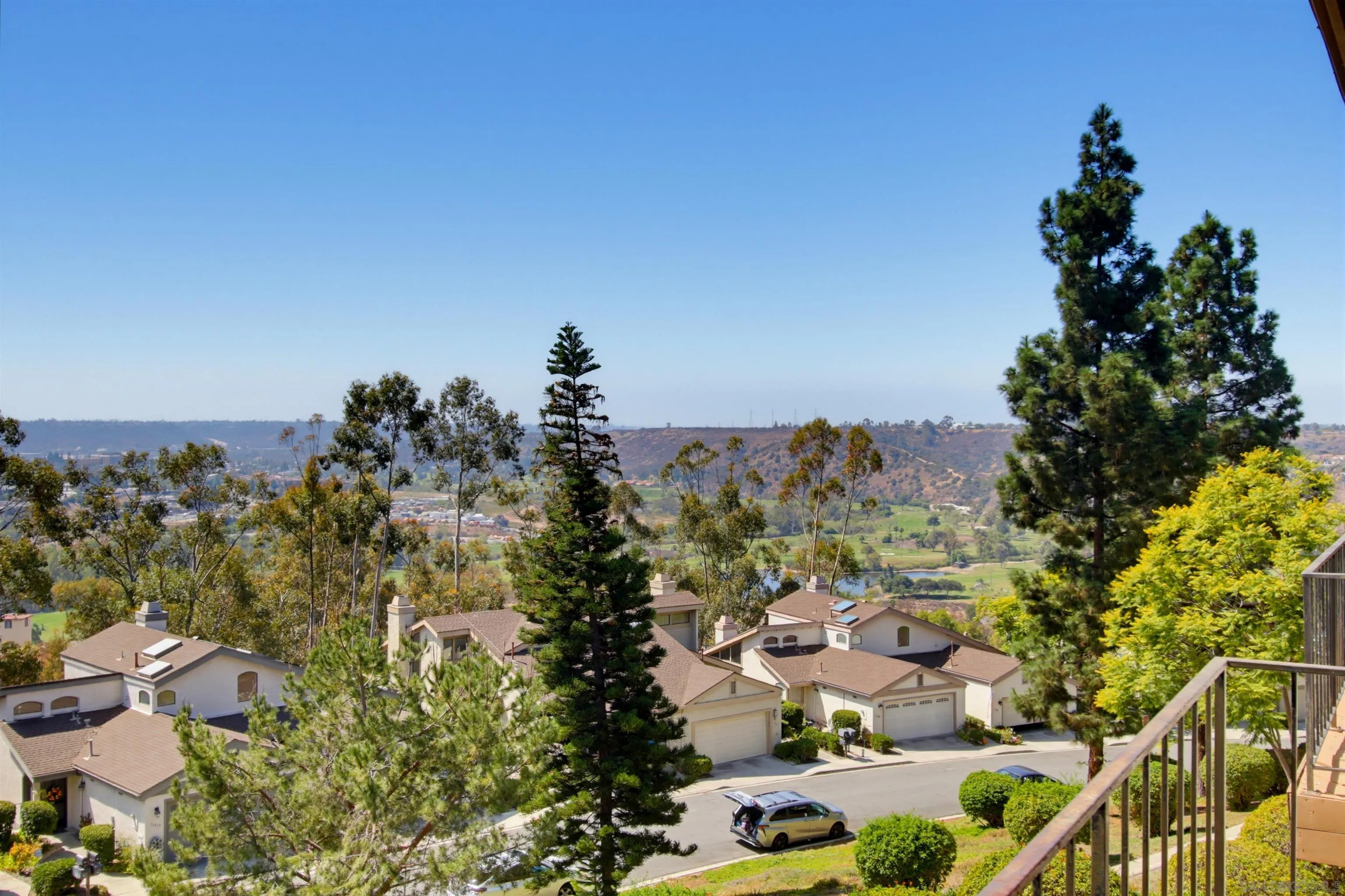 https://cdn.realtyfeed.com/cdn/127/260023438/addc174eabc5f80961d89932e165357e.webp