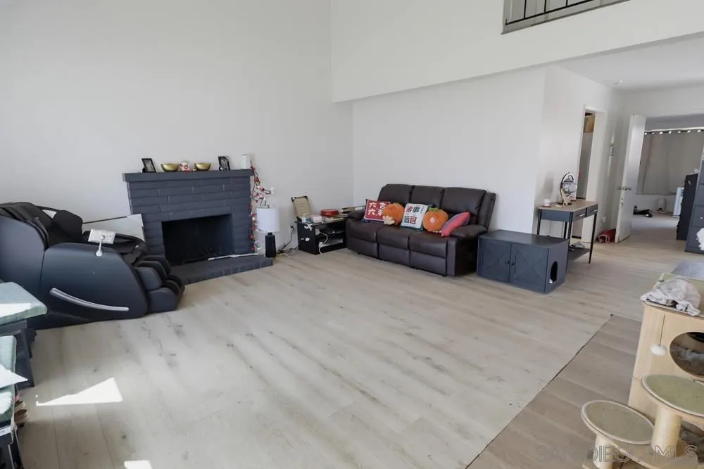 https://cdn.realtyfeed.com/cdn/127/260023440/453017e115232f22ad49a4a60c75052c.webp