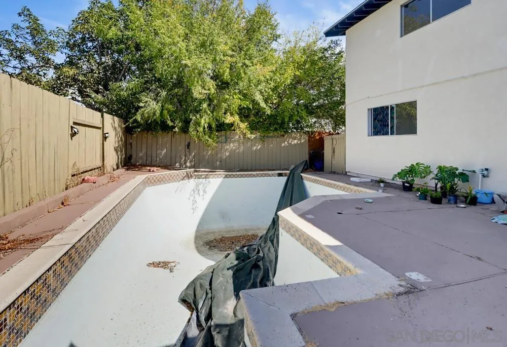 https://cdn.realtyfeed.com/cdn/127/260023440/511da59333199aaf1cf6029e2374f7c3.webp