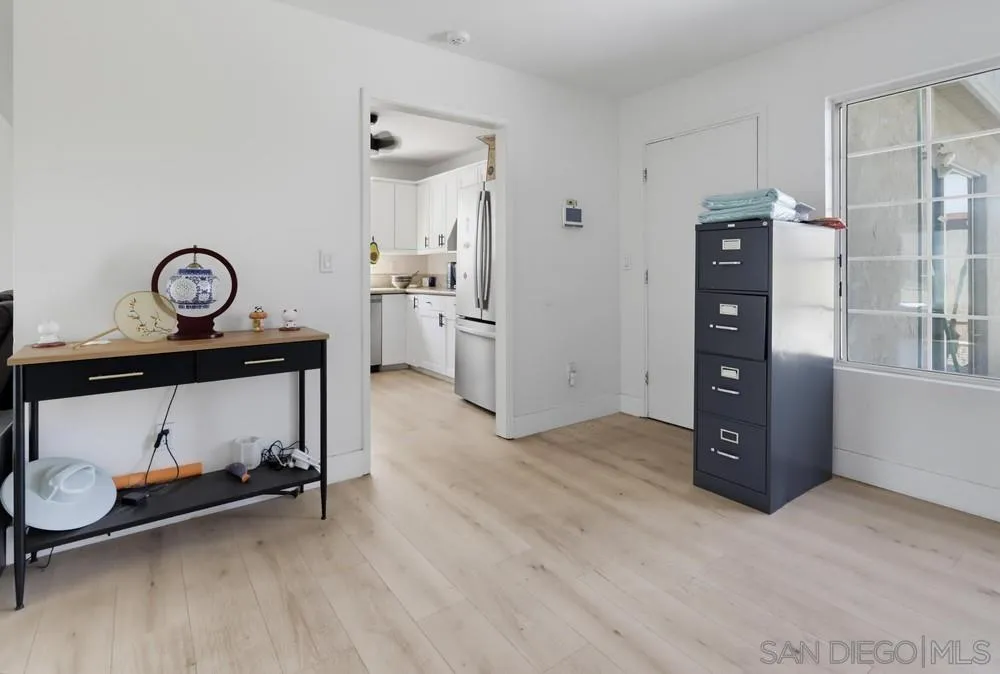 https://cdn.realtyfeed.com/cdn/127/260023440/a4aaebfcf97415817913fe2796748dee.webp