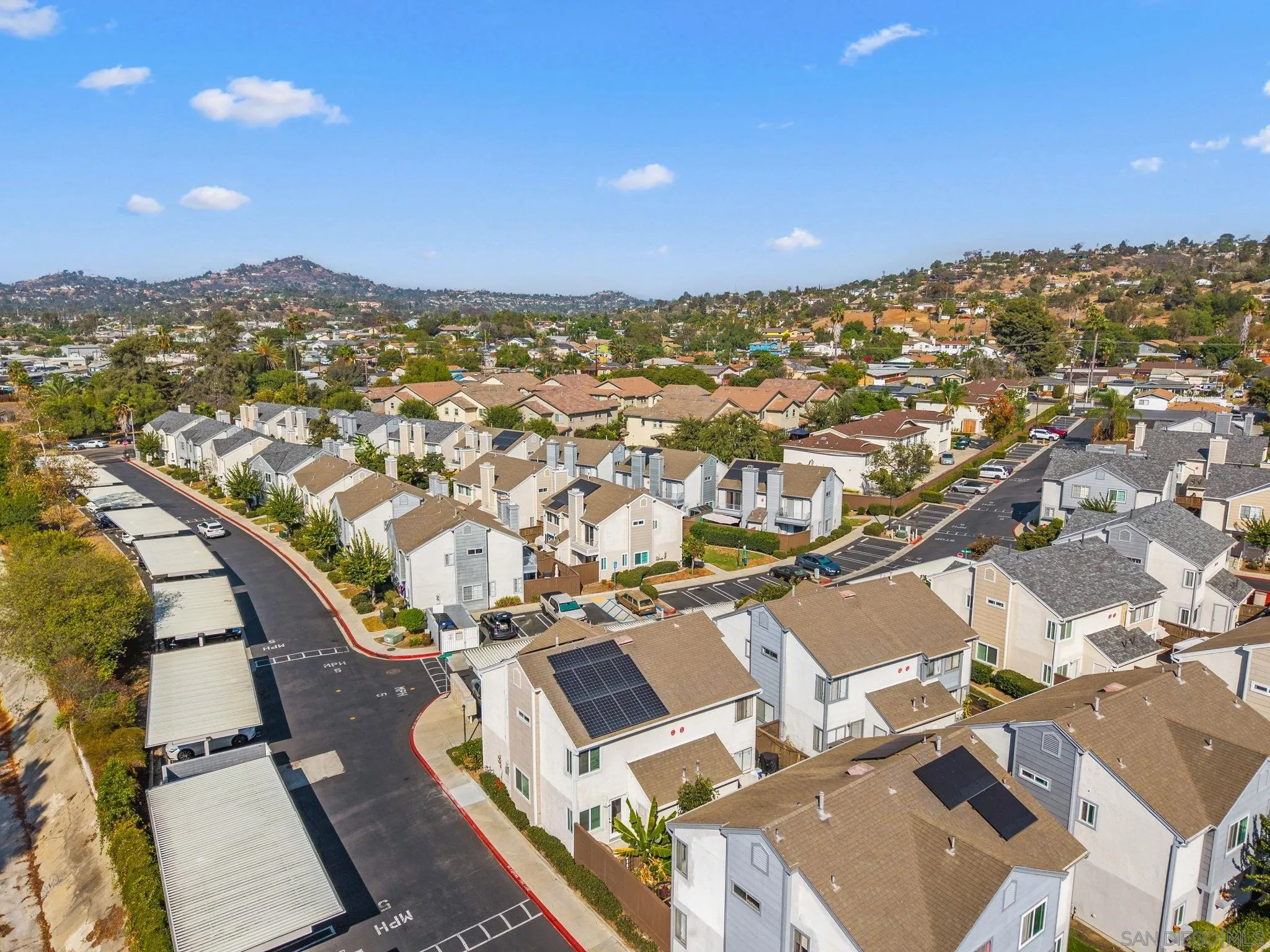 https://cdn.realtyfeed.com/cdn/127/260023445/284ac44550700031552cc3d02088eafa.webp