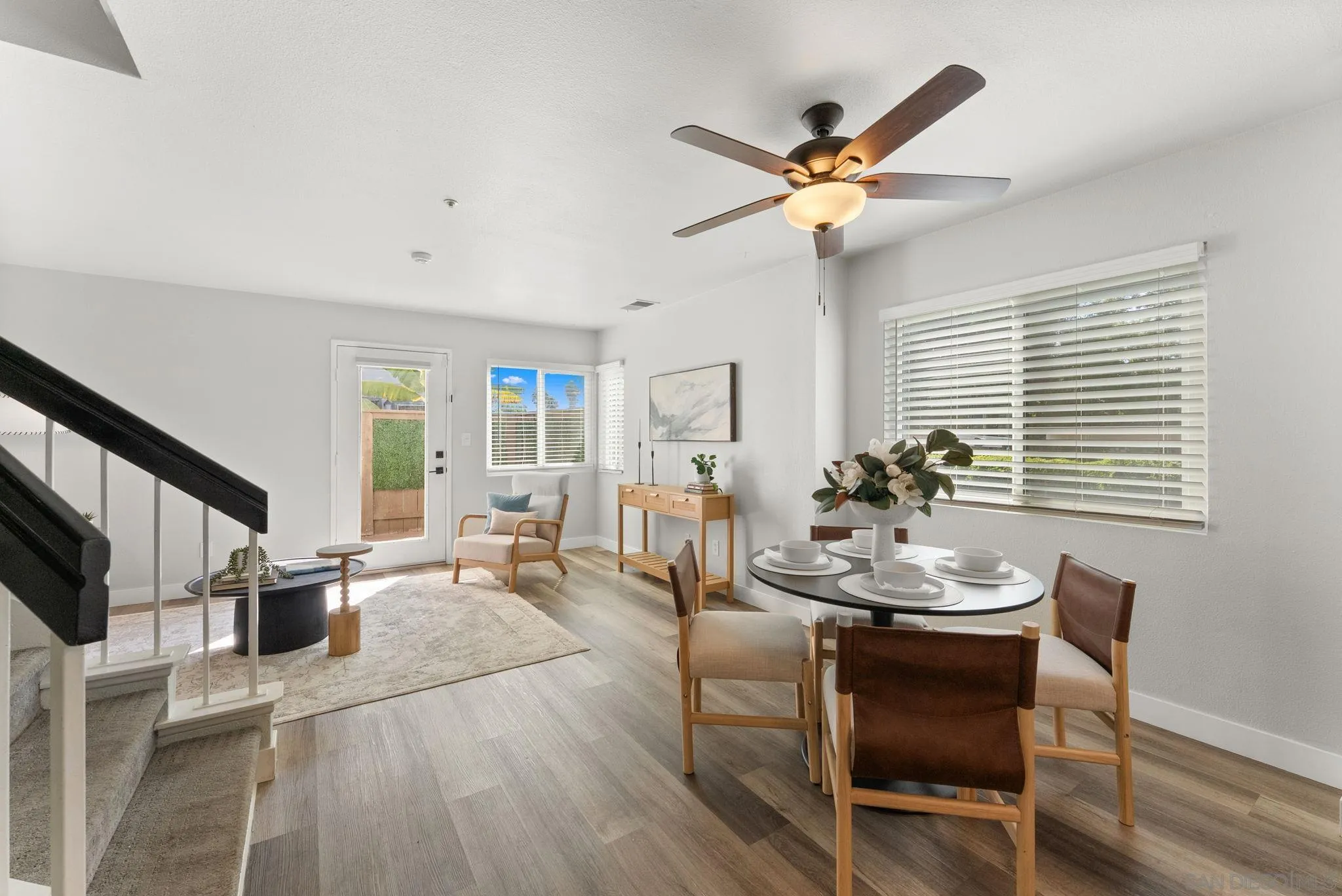 https://cdn.realtyfeed.com/cdn/127/260023445/c353f3b749e83a8047113ae862ad7fd1.webp