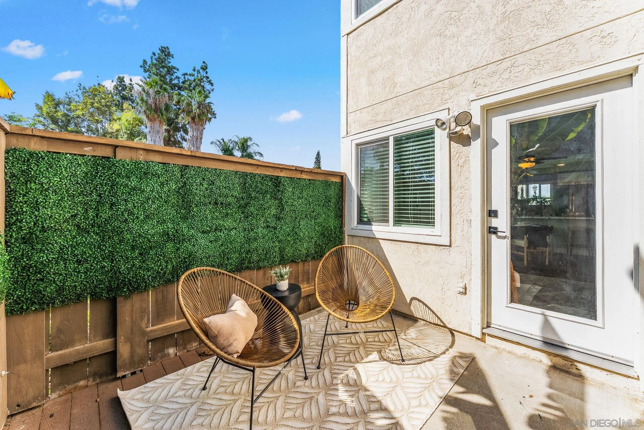 https://cdn.realtyfeed.com/cdn/127/260023445/fe8eed2dce5072846d602fa108e07a68.webp