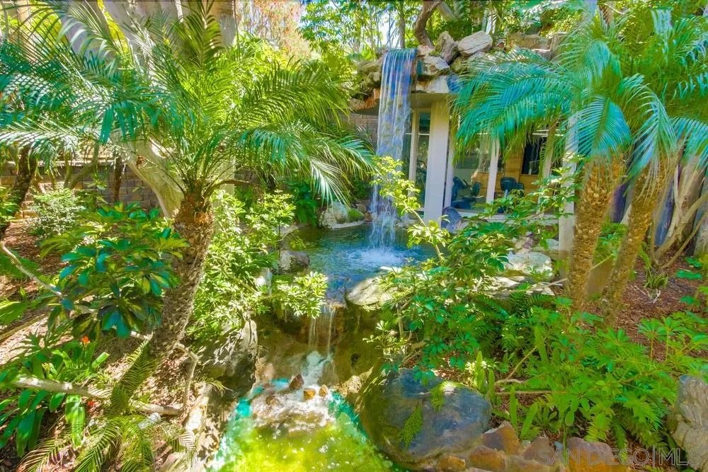 https://cdn.realtyfeed.com/cdn/127/260023446/c97445d9715f2765411ea6e9f8b90d47.webp