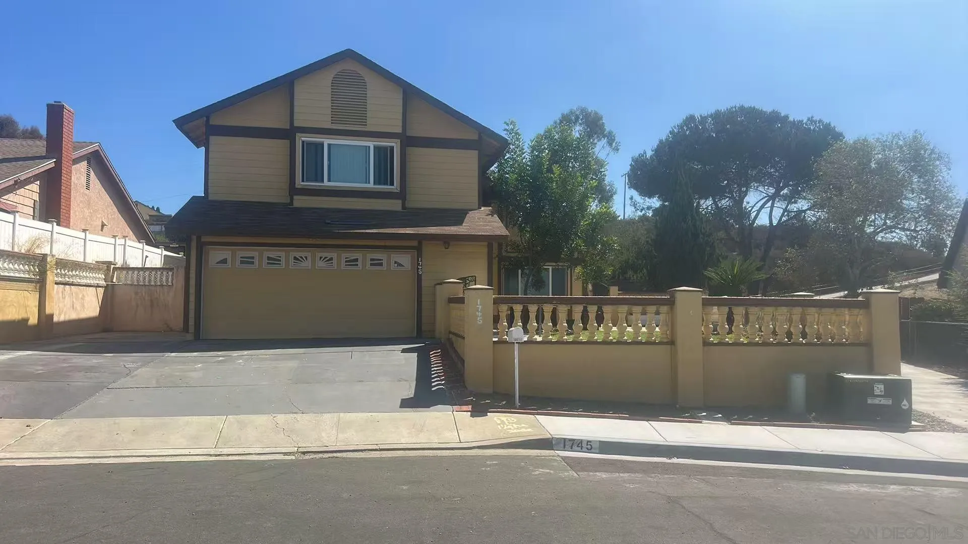 1745 Plaza Crest Ridge Rd, San Diego, CA 92114 - Main photo, San Diego, CA