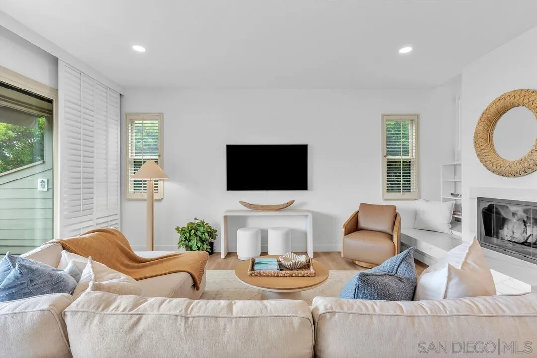 119 Spinnaker Court, Del Mar, CA 92014 - Photo 4 of 28, Del Mar, CA