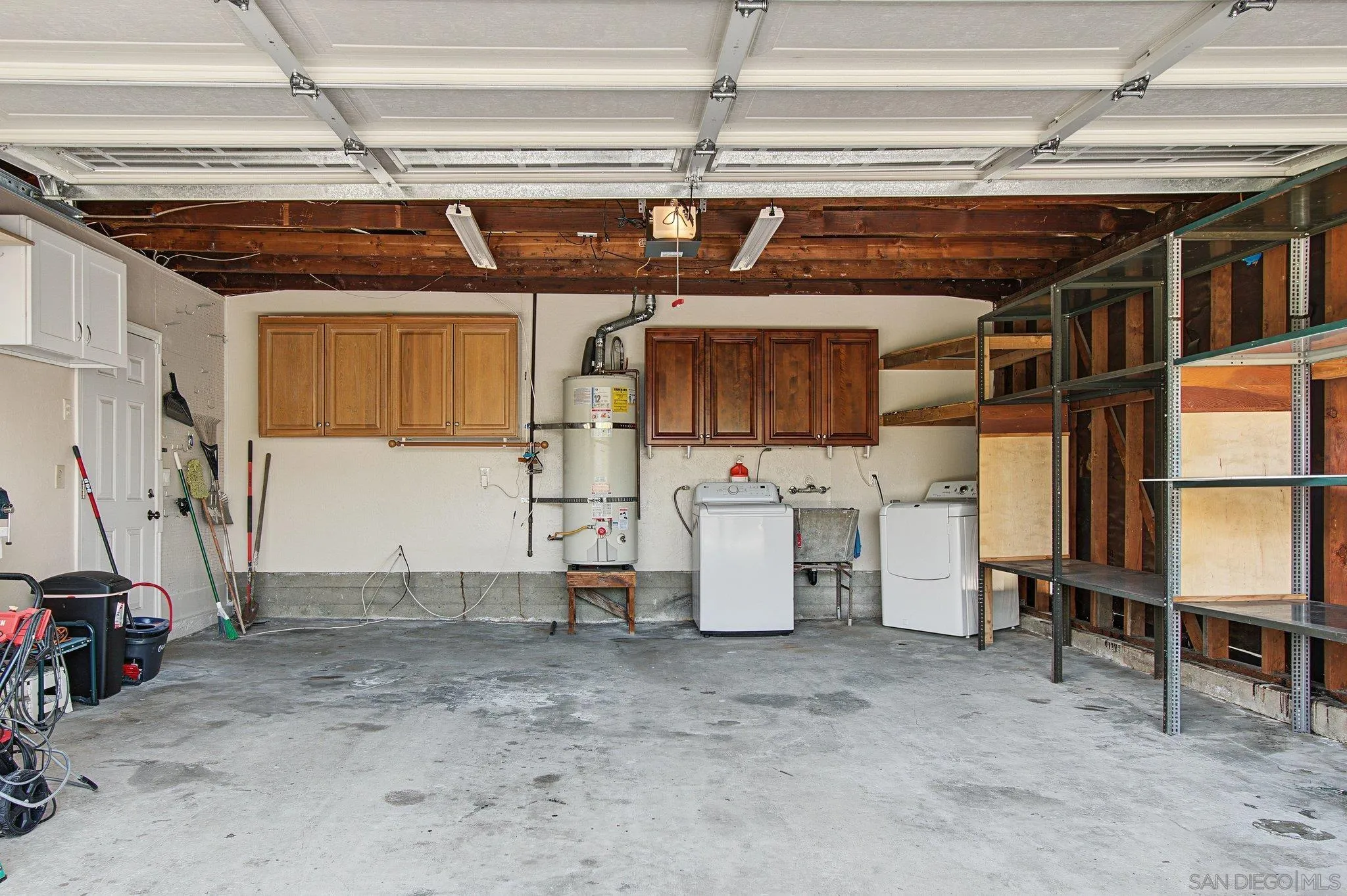 https://cdn.realtyfeed.com/cdn/127/260023457/698a98b71348877fd58d82fd450295aa.webp