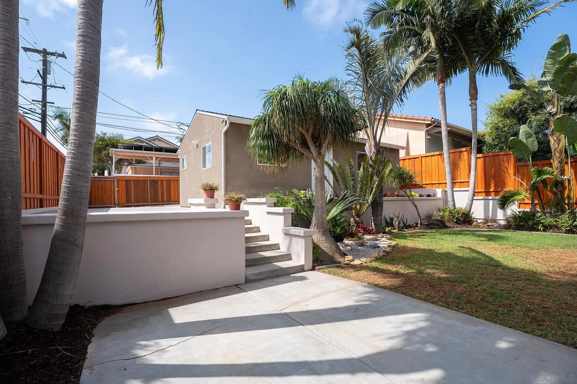 https://cdn.realtyfeed.com/cdn/127/260023460/0273ae11814a5384eb908b38769c4aeb.webp