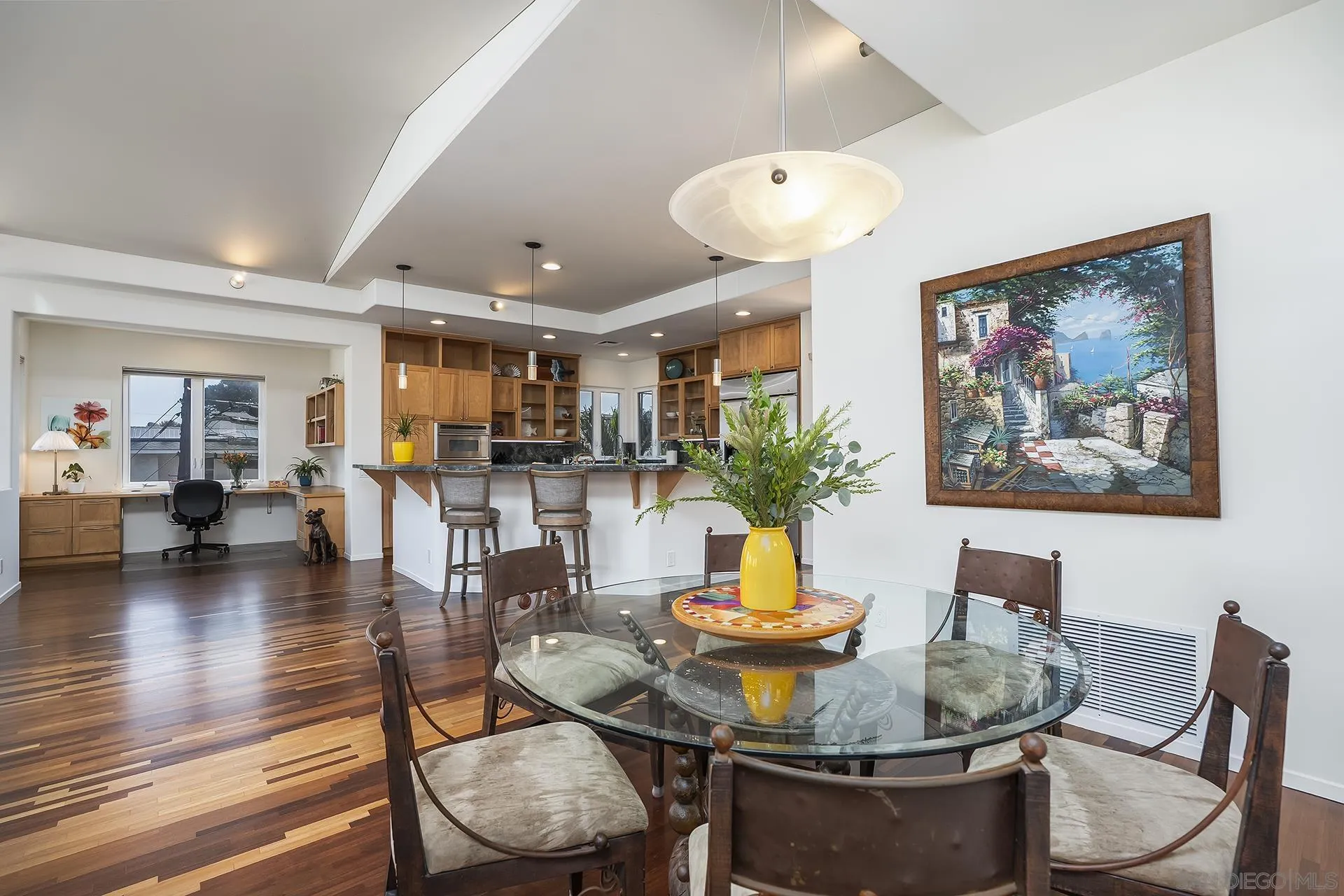 https://cdn.realtyfeed.com/cdn/127/260023460/15f724e376fa2760140e887b20b034ee.webp