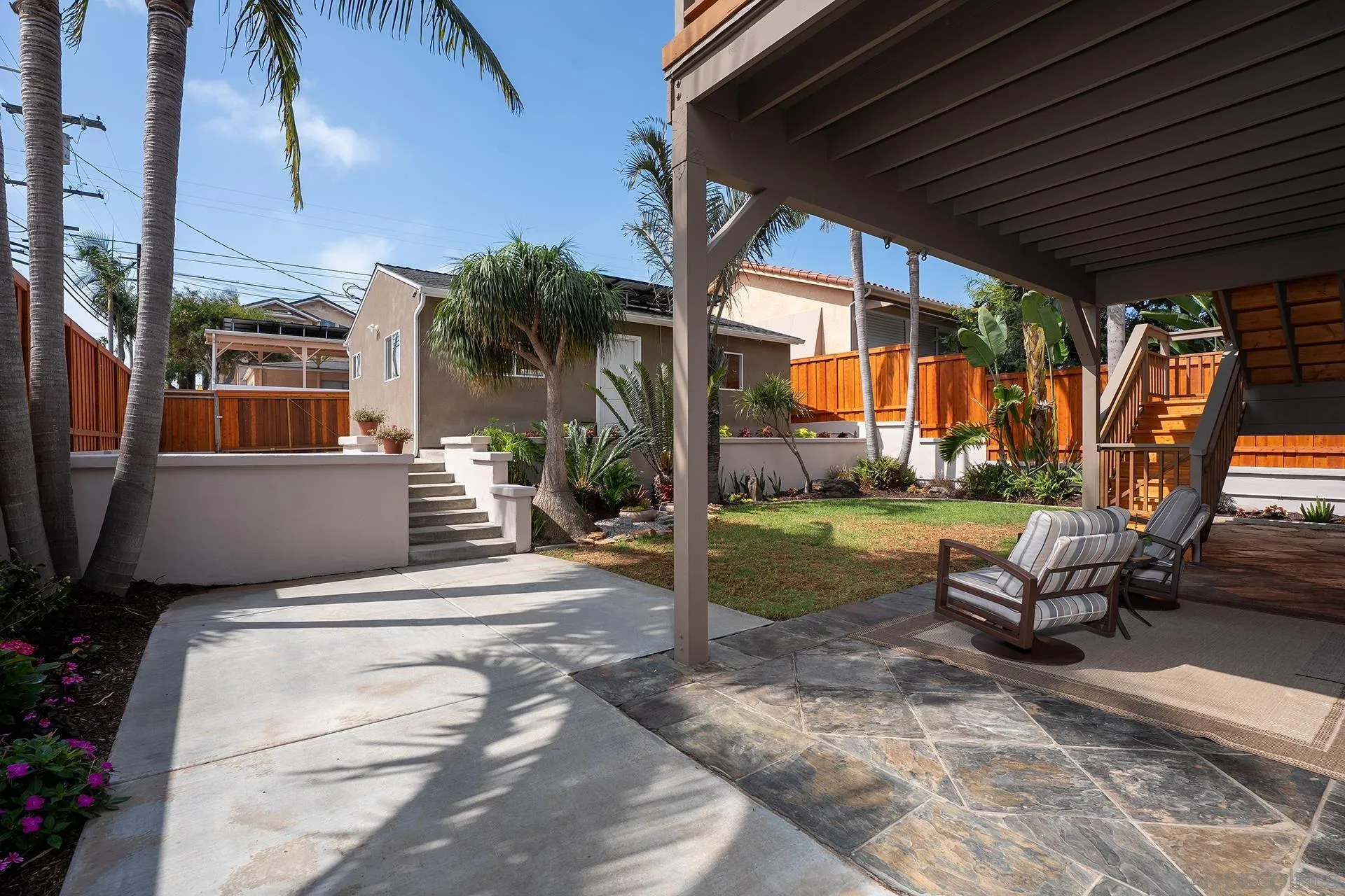 https://cdn.realtyfeed.com/cdn/127/260023460/f258d4827d5d28a37a3972b4c1e53ff4.webp