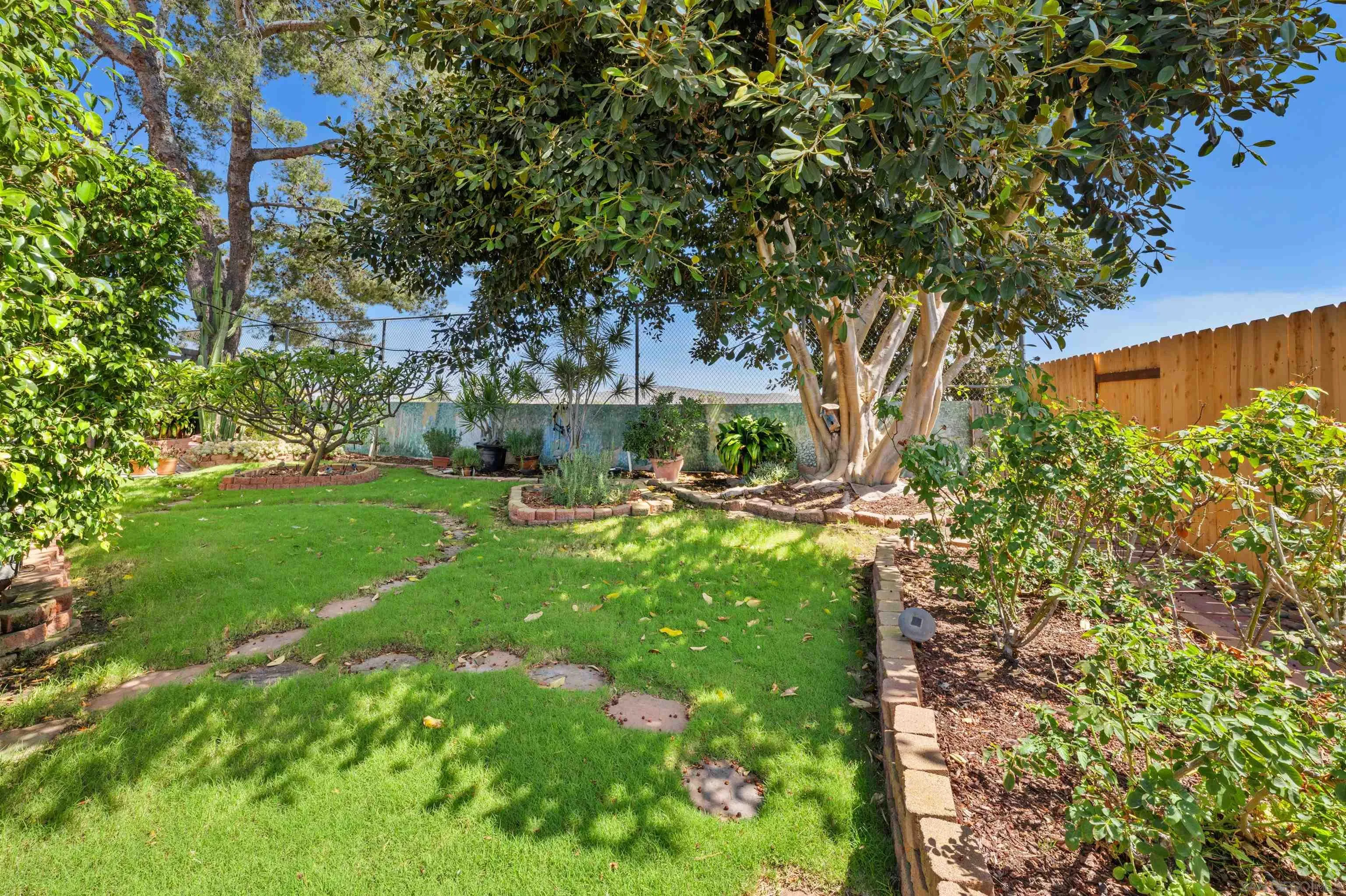 8587 Schneple, San Diego, CA 92126 - Photo 5 of 26, San Diego, CA