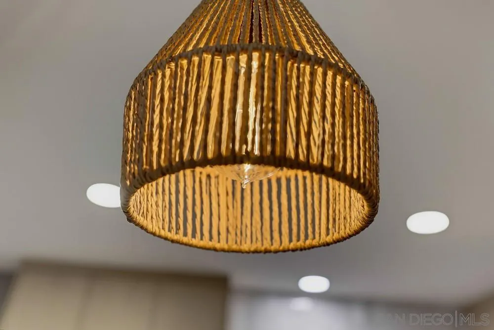 https://cdn.realtyfeed.com/cdn/127/260023471/0fc248773f976be38b5d91232226f539.webp