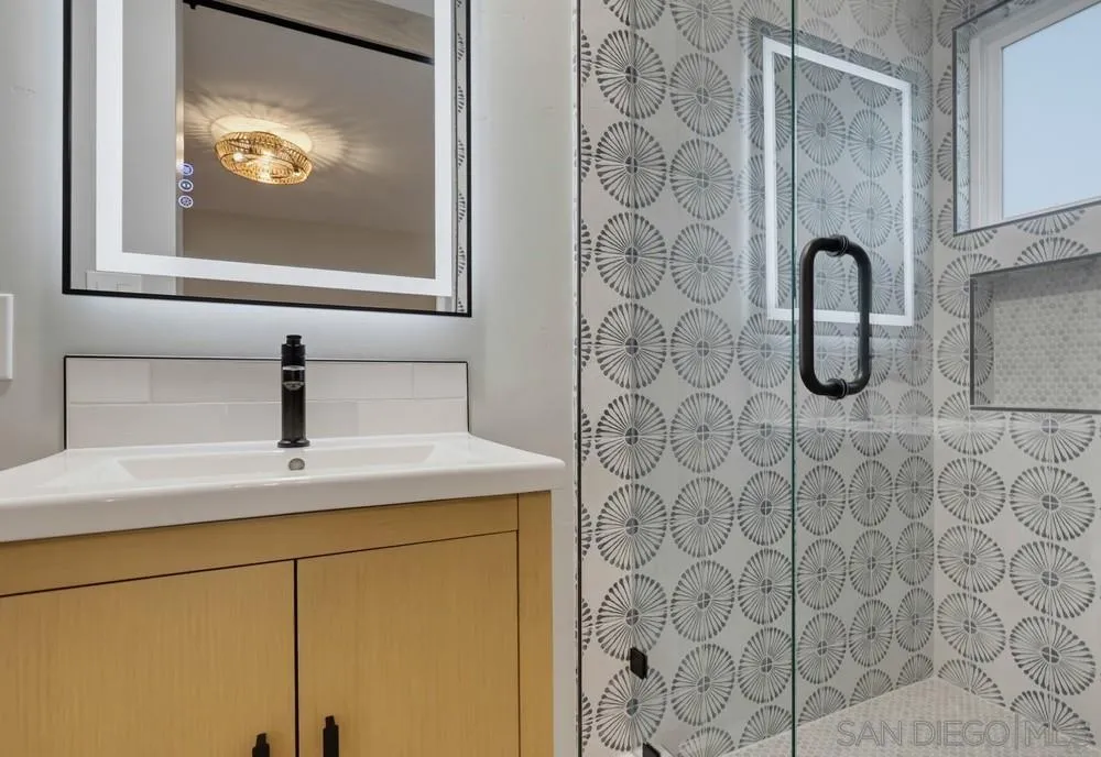 https://cdn.realtyfeed.com/cdn/127/260023471/16aa84fccb41264fd92f38c9bf451eaf.webp