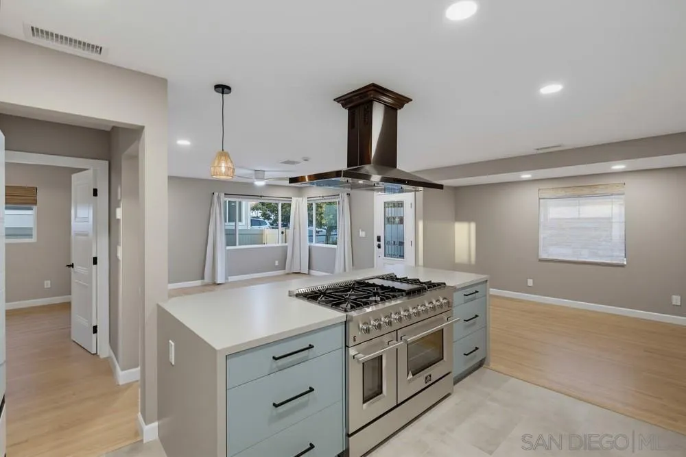https://cdn.realtyfeed.com/cdn/127/260023471/5f9e516dca770ed44a3a29f9b729eddf.webp
