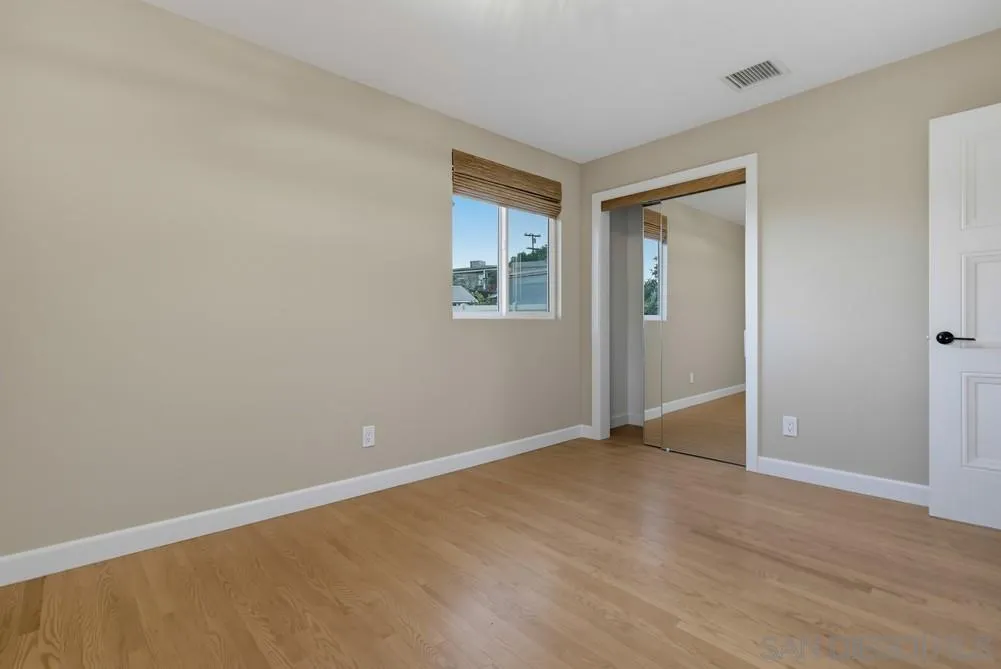 https://cdn.realtyfeed.com/cdn/127/260023471/e4e3c70c331e8fc1789ce174fe418e0a.webp