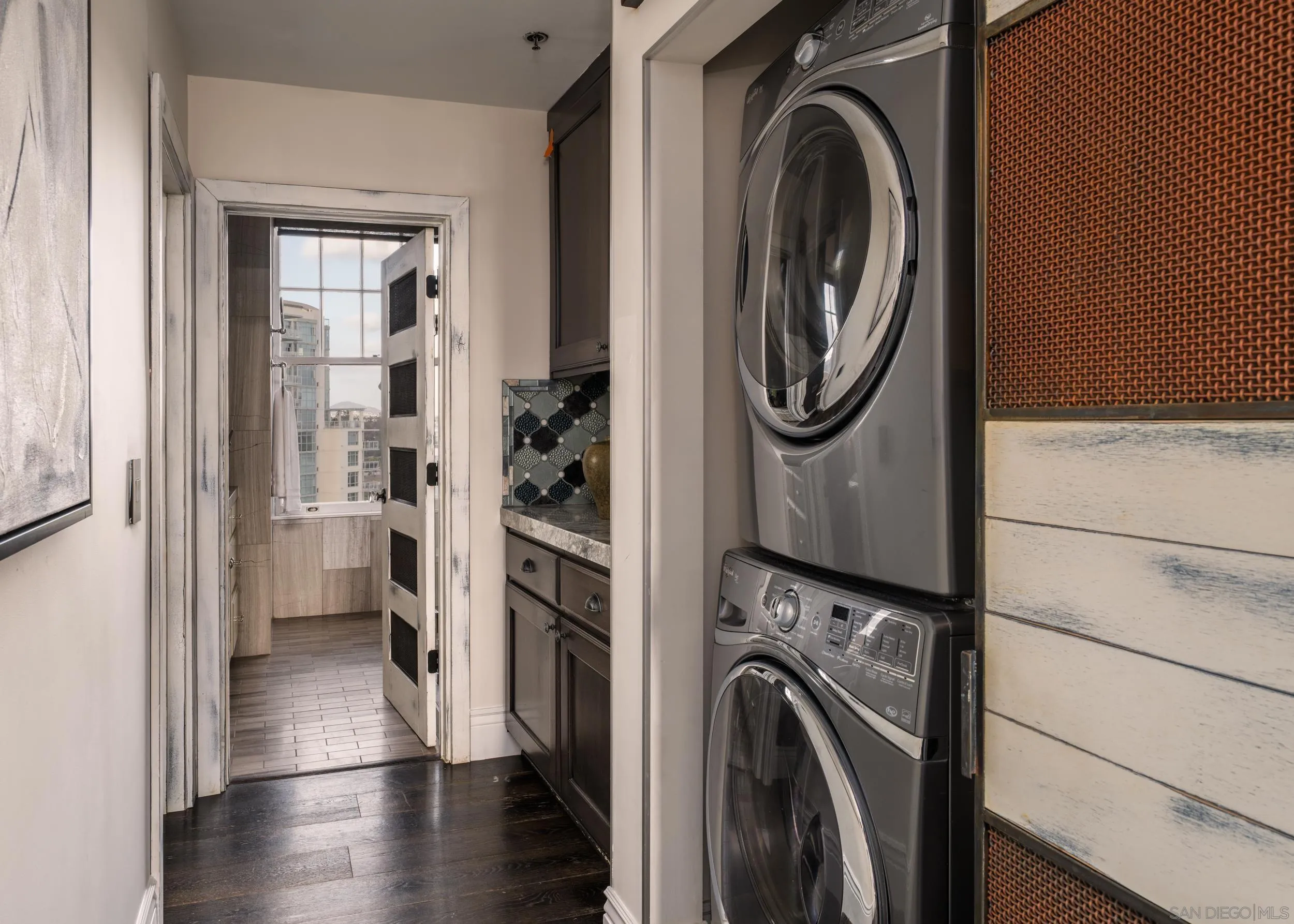 https://cdn.realtyfeed.com/cdn/127/260023477/b0d871318dd15ee30563ee1495831102.webp
