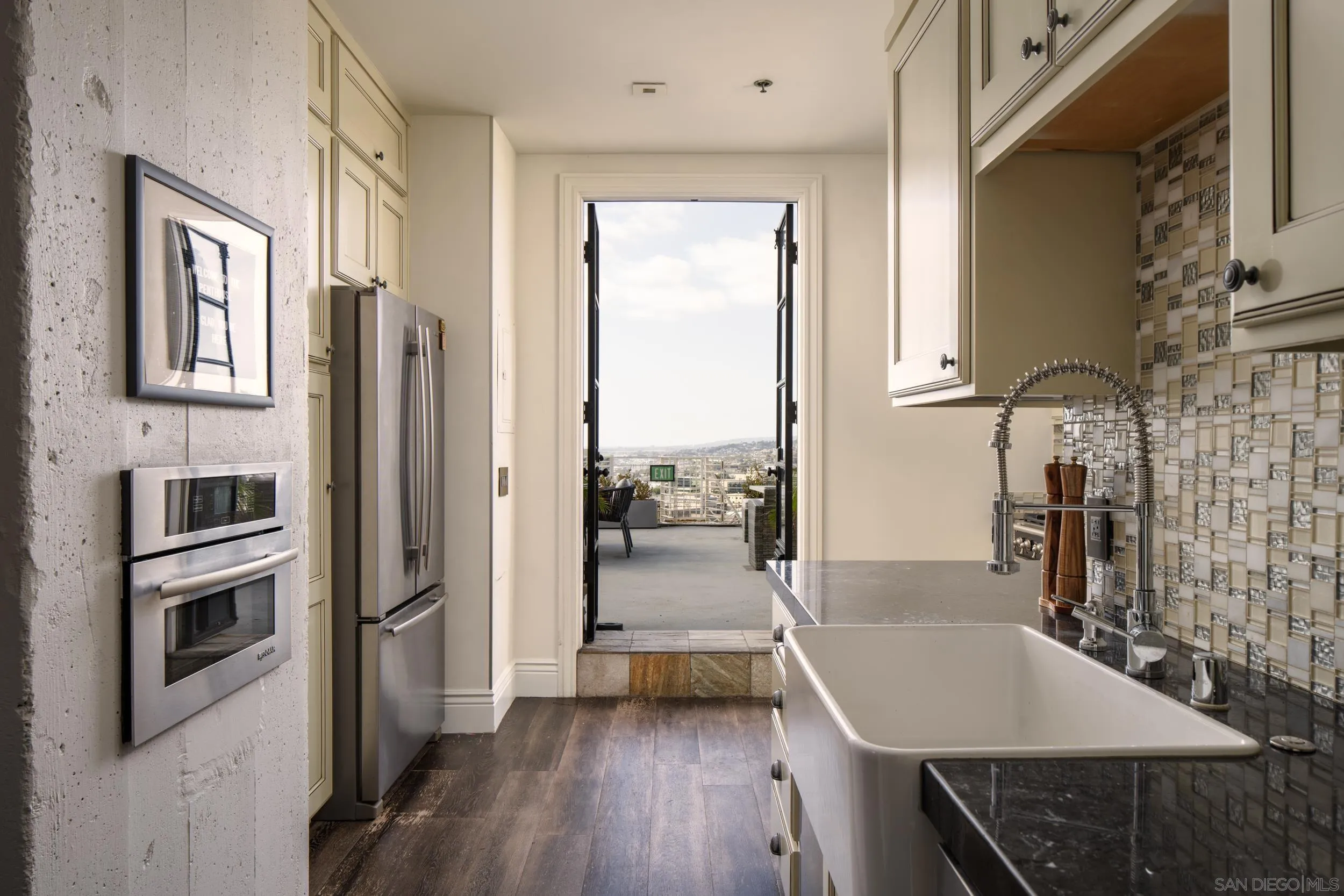 https://cdn.realtyfeed.com/cdn/127/260023477/b8e92d1217e01607fbffb39eb56f25ff.webp