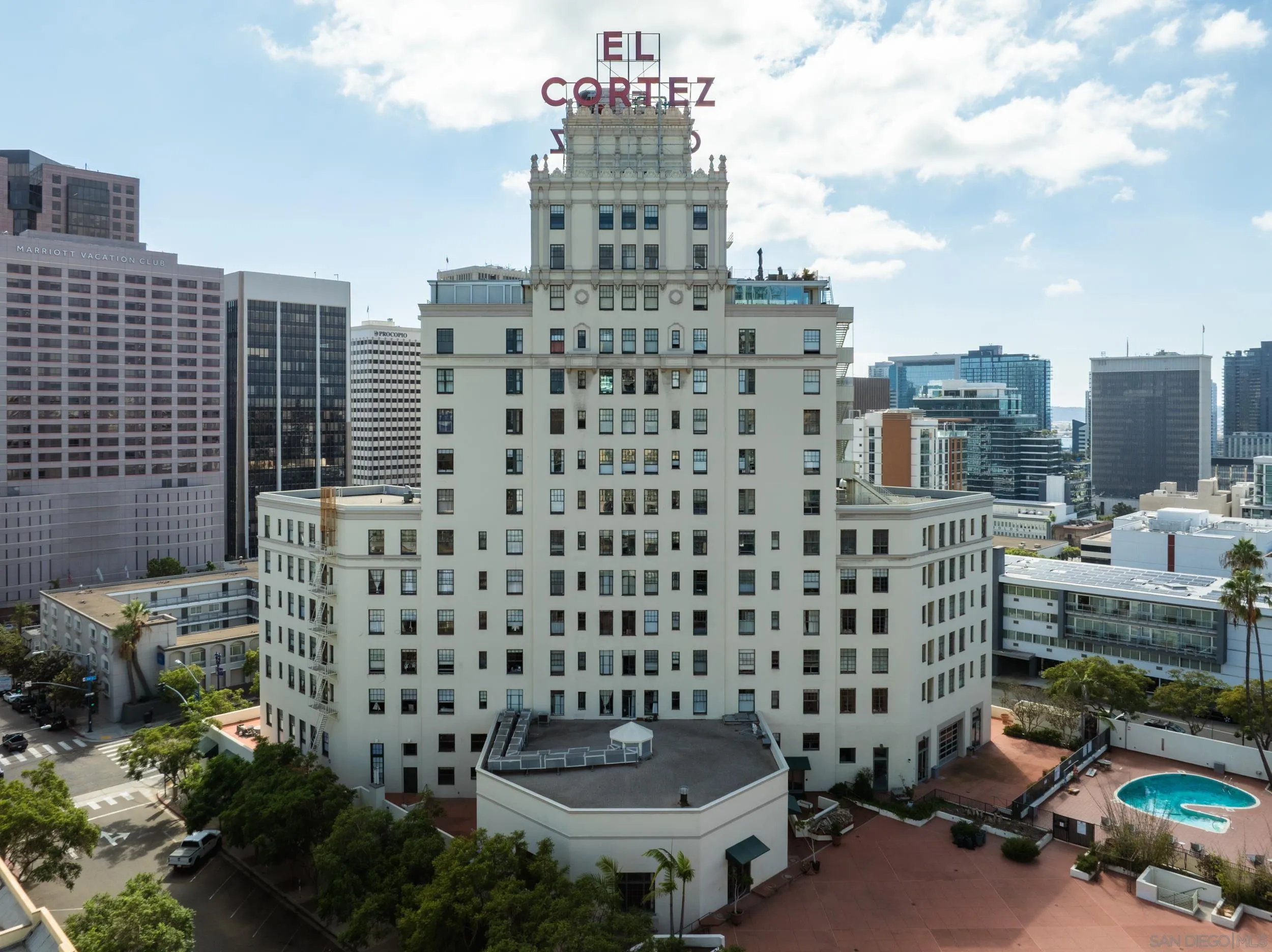 https://cdn.realtyfeed.com/cdn/127/260023477/c666e5a6d1dfff5fee888b987c537826.webp