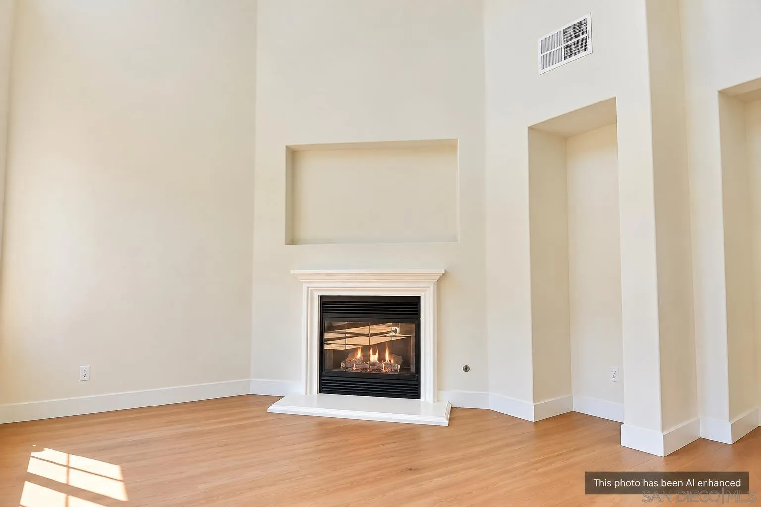 4370 Pacifica Way Unit 4, Oceanside, CA 92056 - Photo 4 of 18, Oceanside, CA