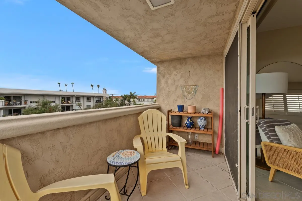 https://cdn.realtyfeed.com/cdn/127/260023481/fea64f5eae1ba614fe12b85dab9ea2ca.webp