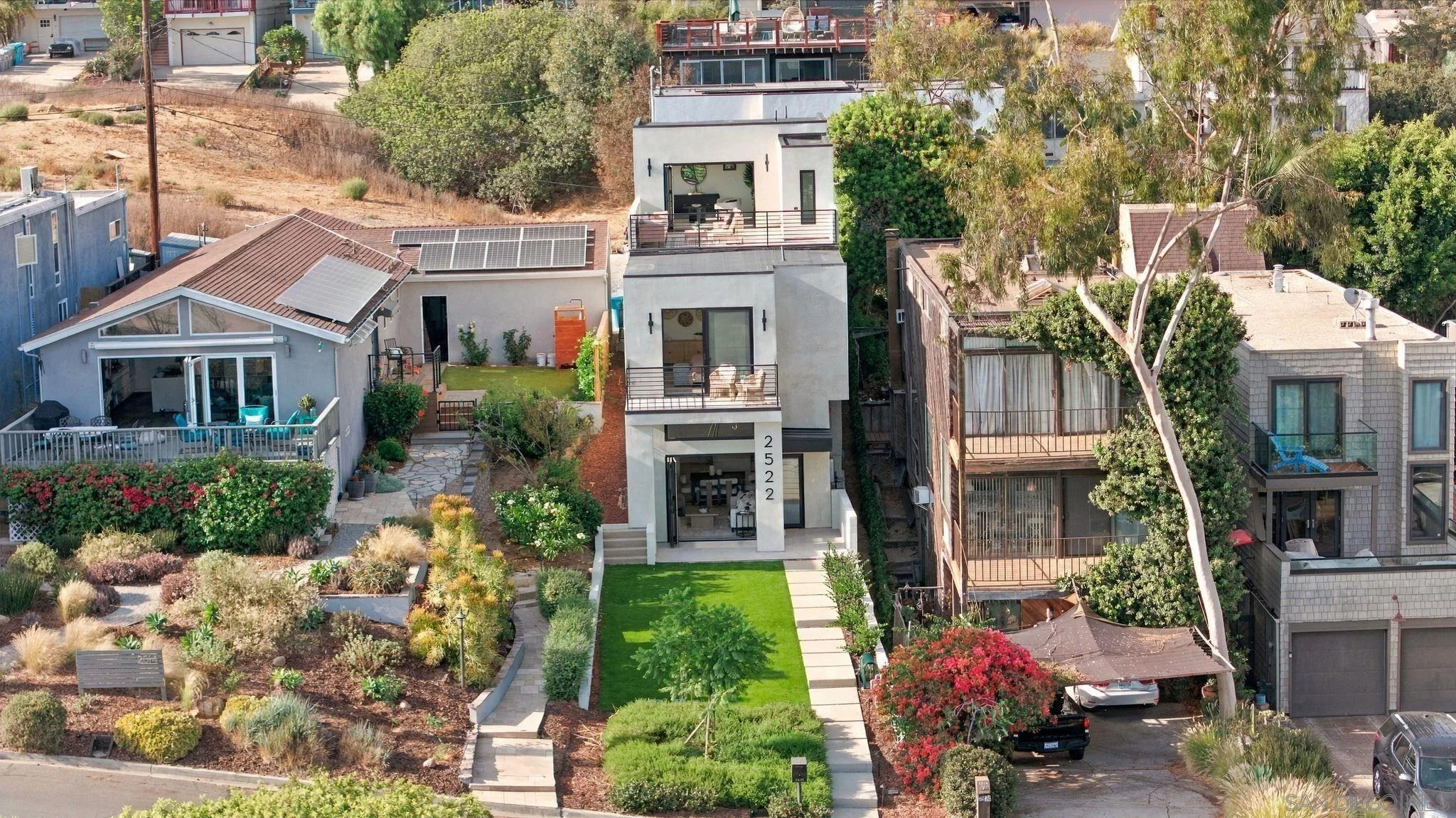 https://cdn.realtyfeed.com/cdn/127/260023482/29d135215e383aa112b182d69ba8802c.webp