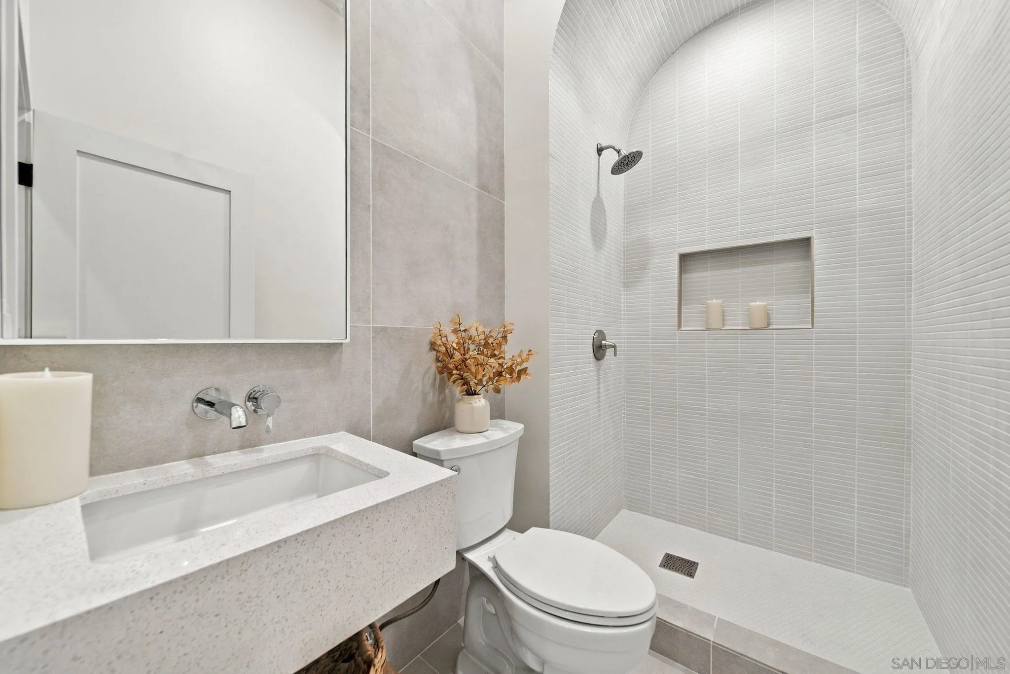 https://cdn.realtyfeed.com/cdn/127/260023482/4d4f8b7f491c020a36fc220dd0df7489.webp