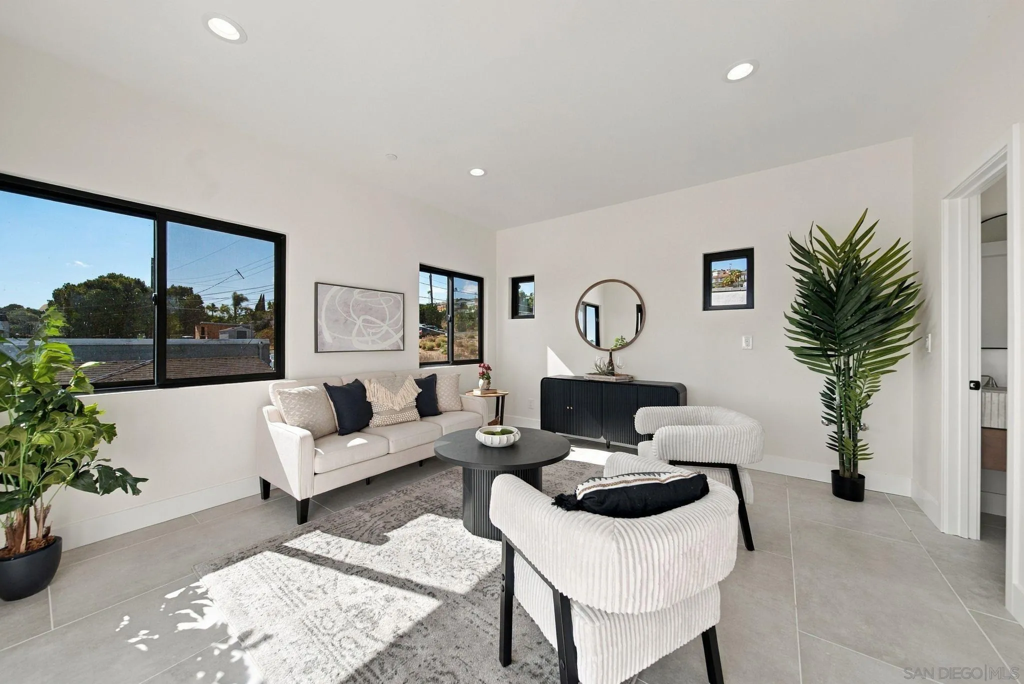 https://cdn.realtyfeed.com/cdn/127/260023482/615531754b2dfc045df78e82b7cfb03c.webp