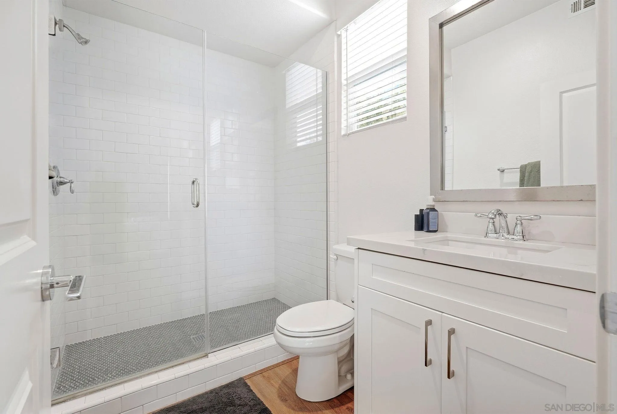 https://cdn.realtyfeed.com/cdn/127/260023484/81688bb31f210b67765e86091e3c16f7.webp
