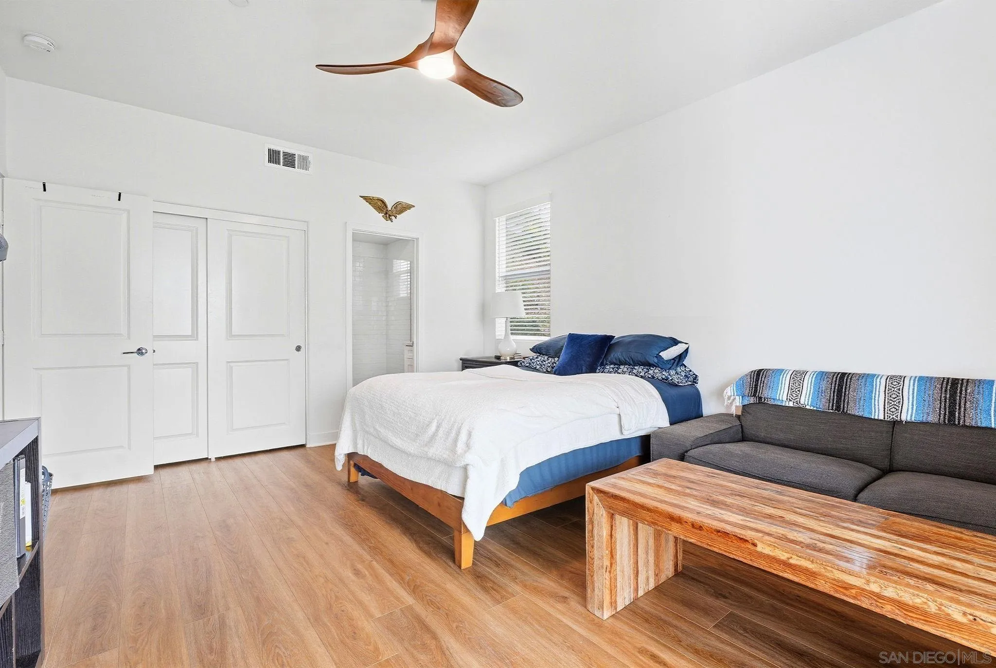 https://cdn.realtyfeed.com/cdn/127/260023484/92e64cfd303f53906a5a5d268cafab24.webp