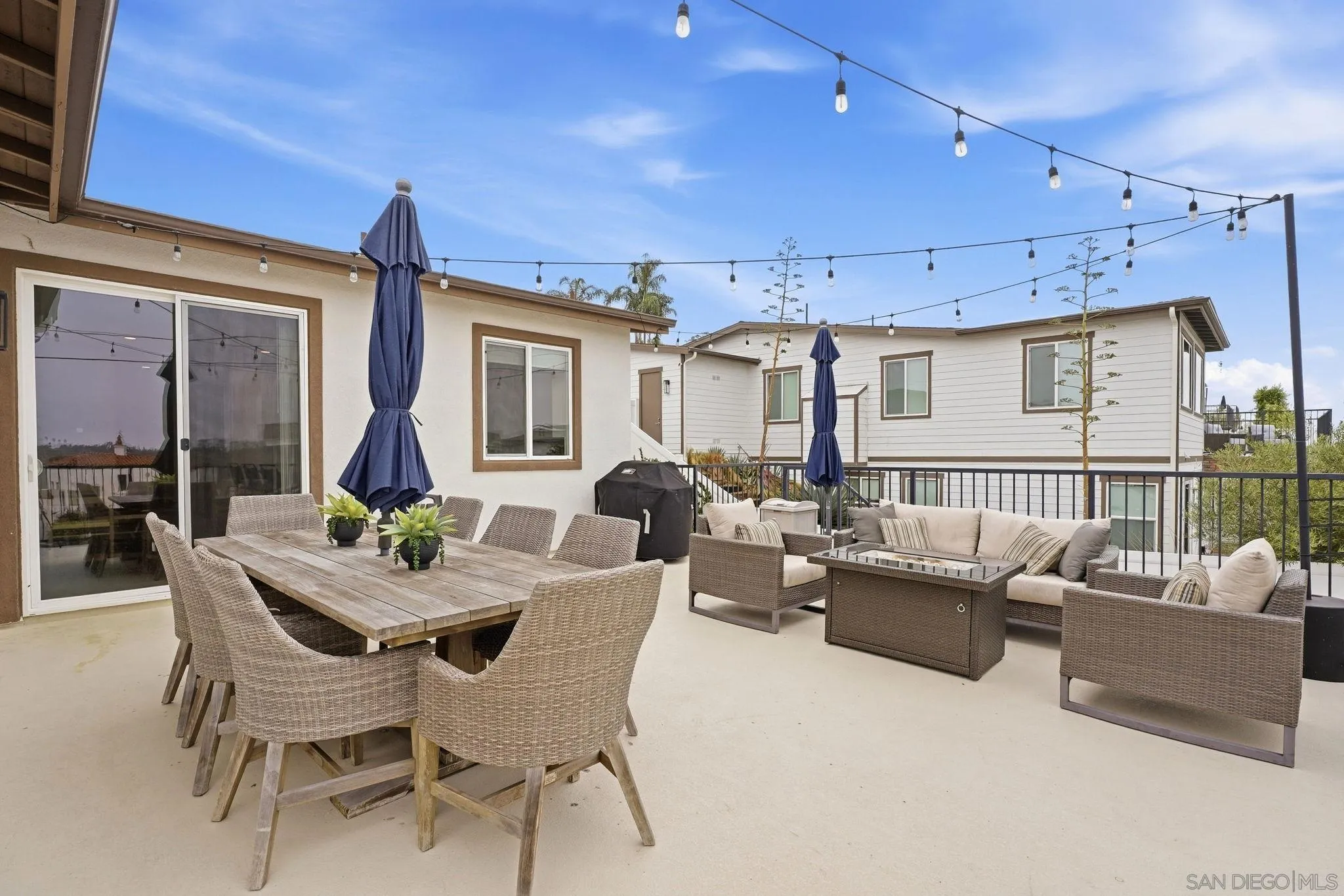 https://cdn.realtyfeed.com/cdn/127/260023484/b6b2af5d79f6df56a0a7993299d9adf6.webp