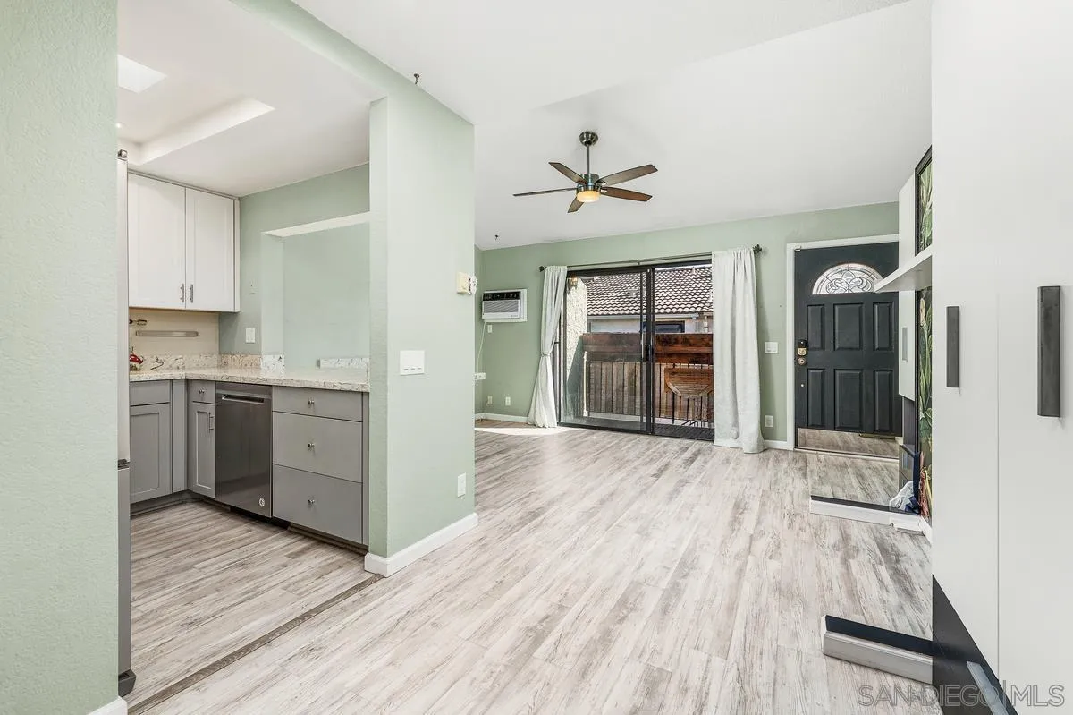 https://cdn.realtyfeed.com/cdn/127/260023487/0c1282c606a52dca4db93f4c6bd218eb.webp