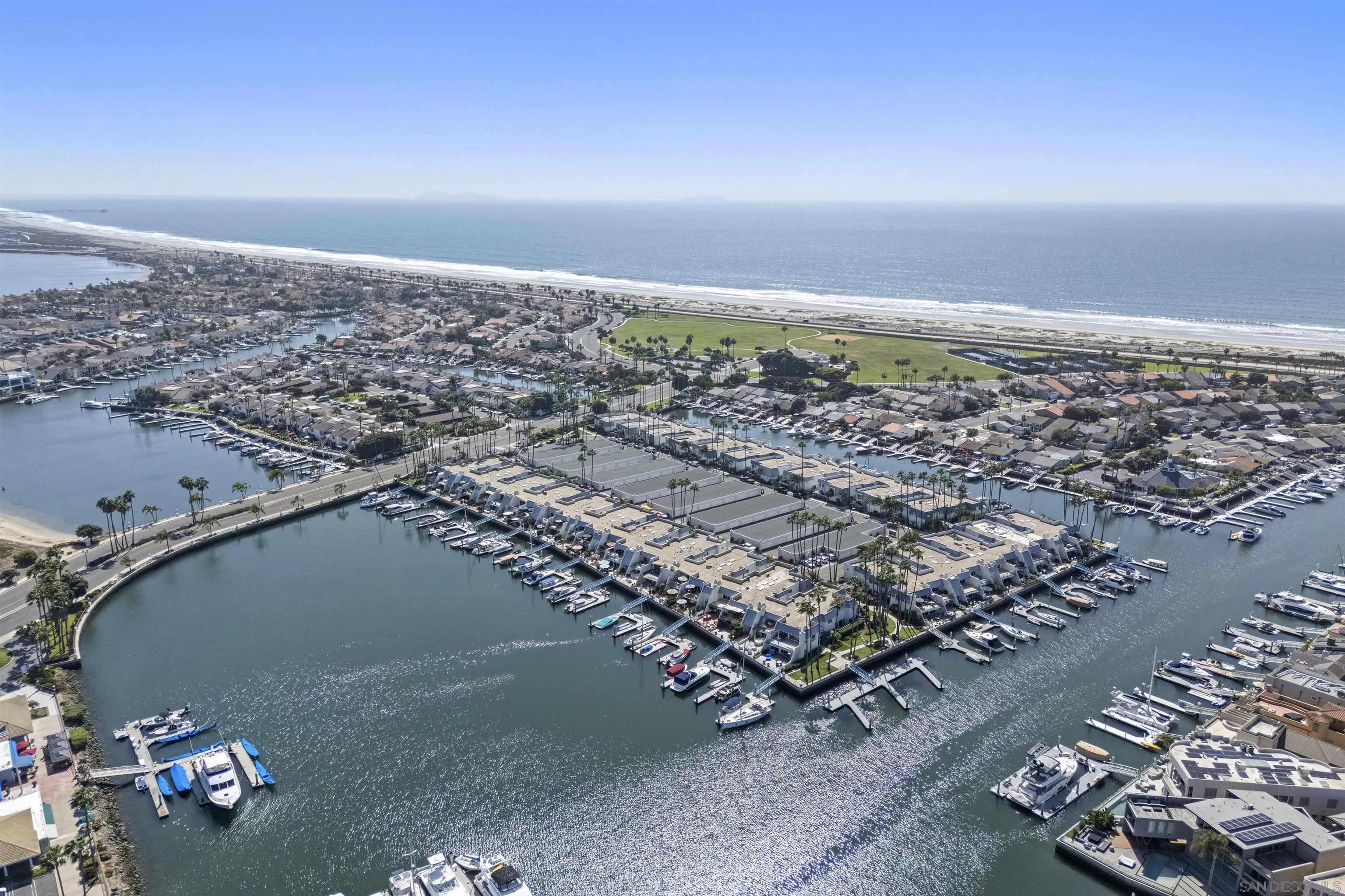 https://cdn.realtyfeed.com/cdn/127/260023489/1bd0b1e7f479a30b98c445c3f0e4d2d1.webp