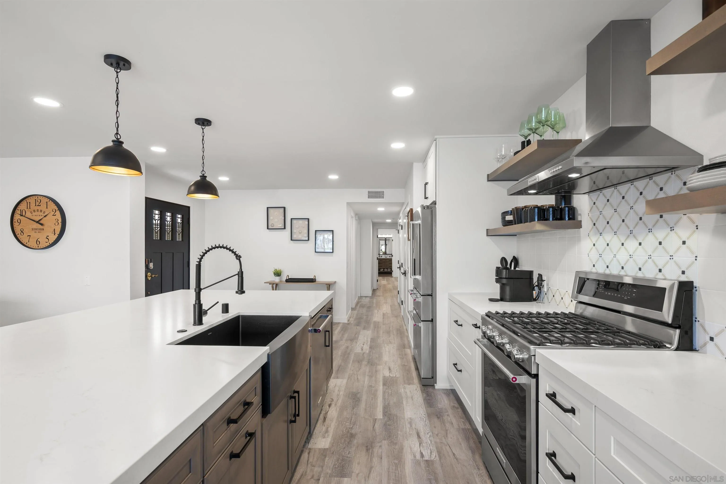 https://cdn.realtyfeed.com/cdn/127/260023489/20885e177a64ffe61ab18a0030dcd93a.webp