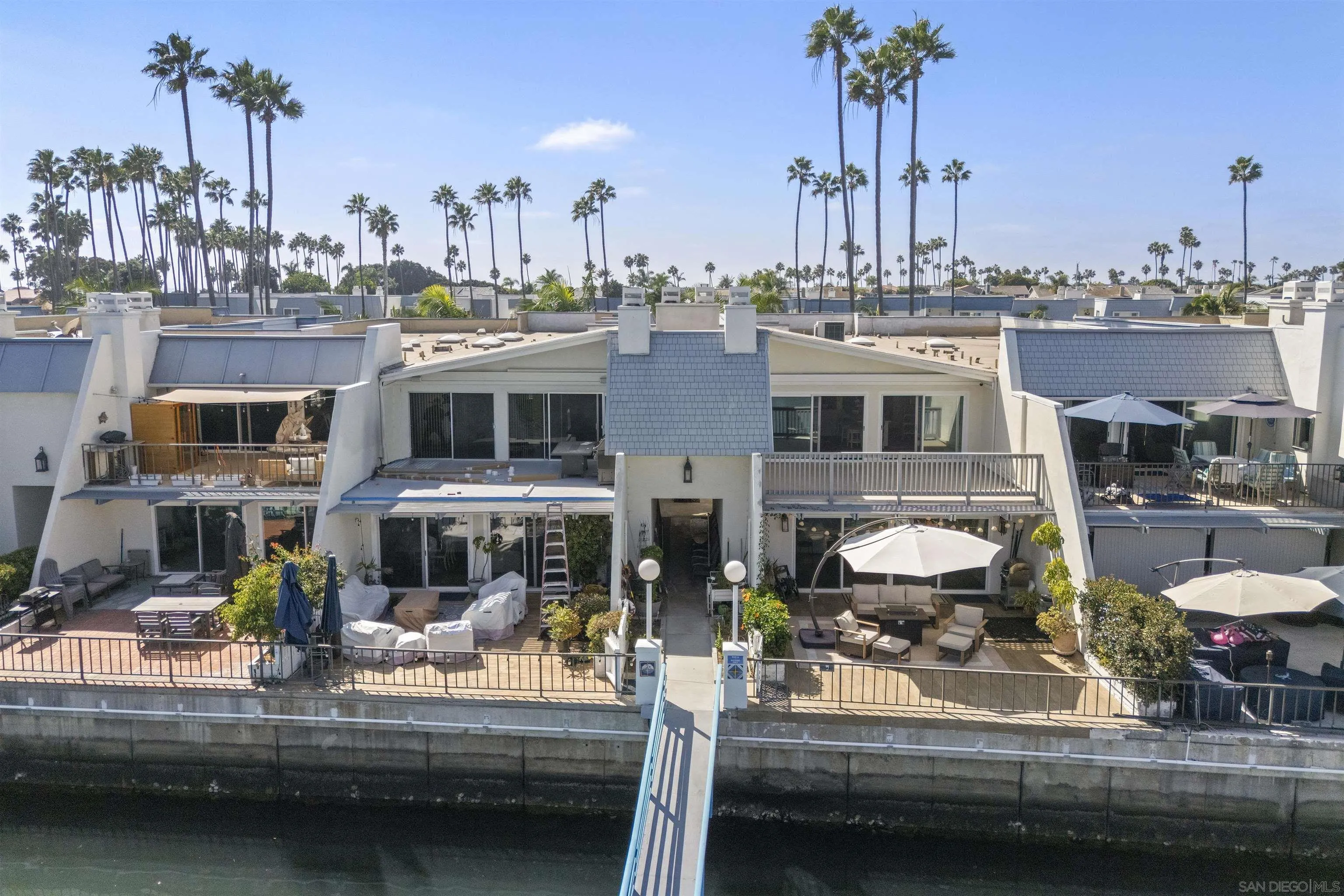 https://cdn.realtyfeed.com/cdn/127/260023489/f8601425955bc3dccb2ee7d26386bf00.webp