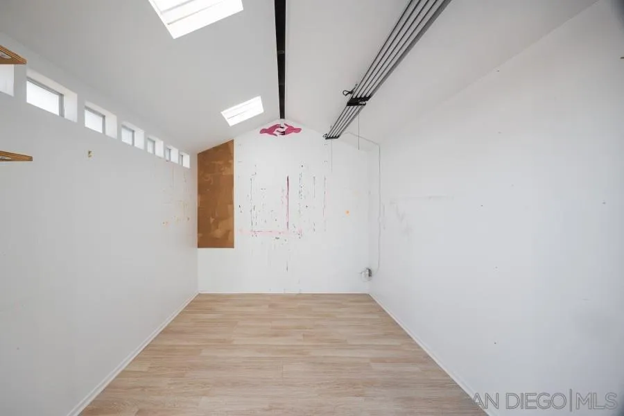 https://cdn.realtyfeed.com/cdn/127/260023490/4ca199682c62dff9f292b7a482d99bcd.webp