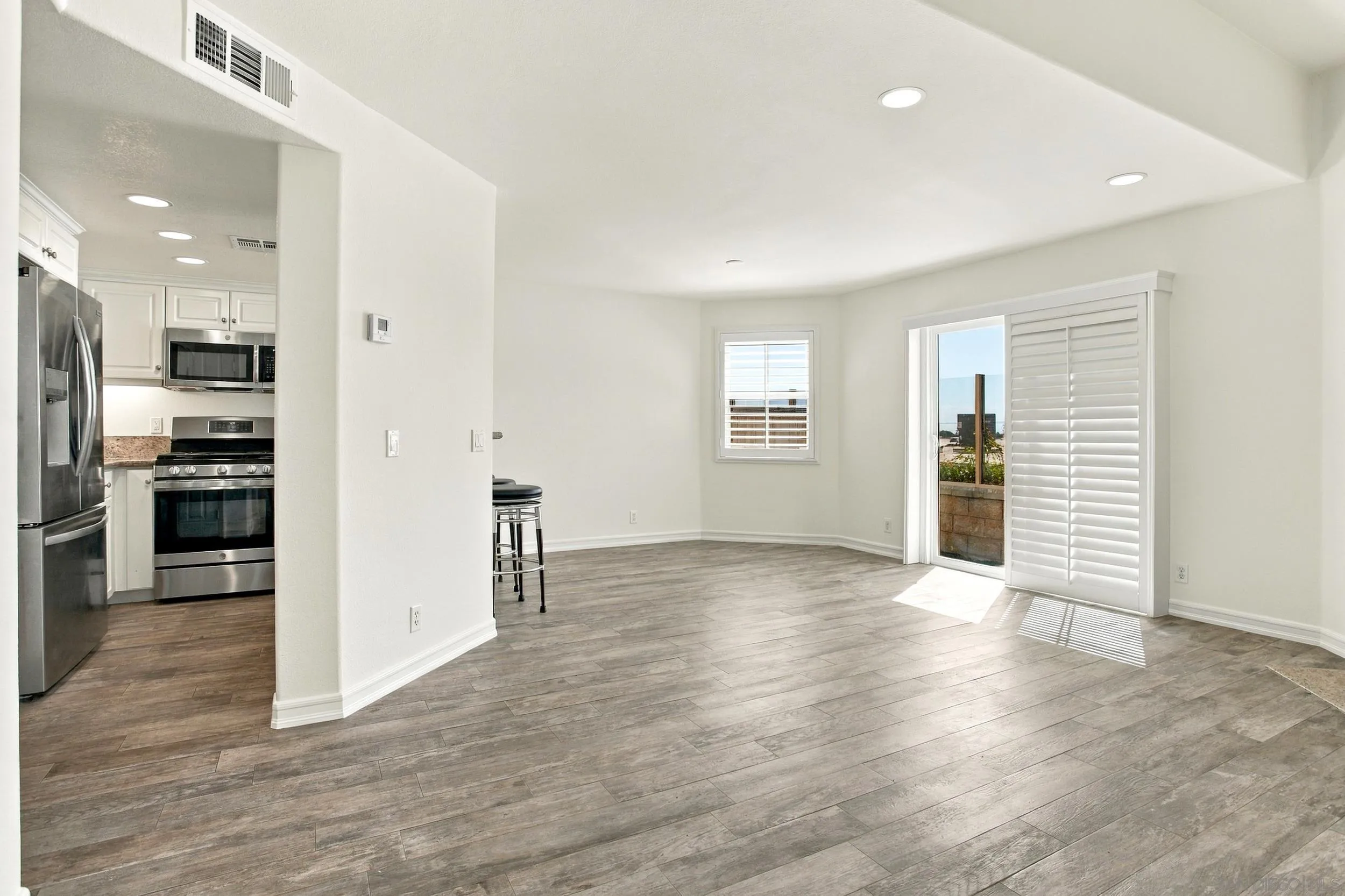 555 Eaton Street Unit G, Oceanside, CA 92054 - Photo 2 of 45, Oceanside, CA