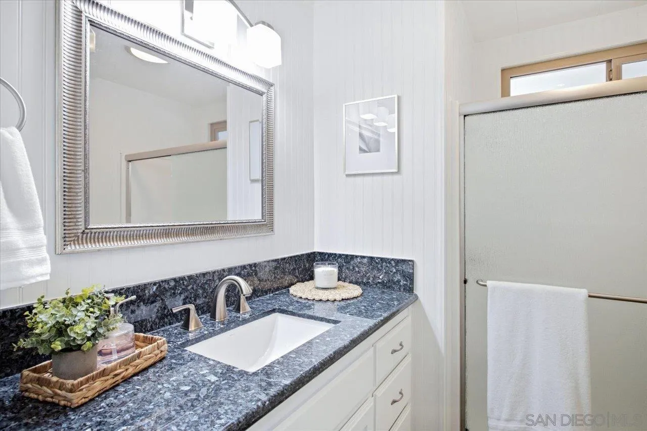 https://cdn.realtyfeed.com/cdn/127/260023501/63787313839a30197ceb5161572ba1a0.webp