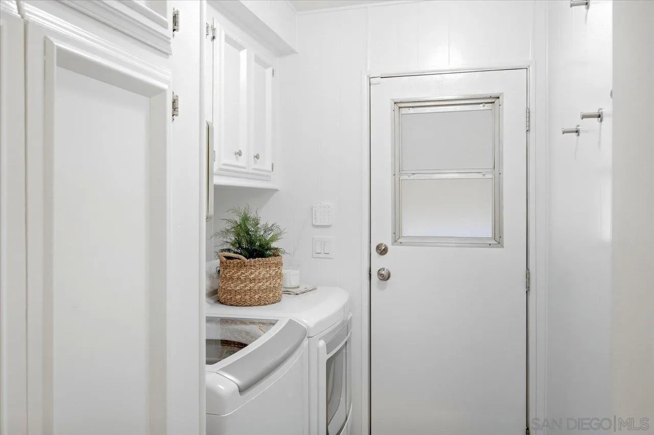 https://cdn.realtyfeed.com/cdn/127/260023501/947109802ad88e243c97aa82e3d59e89.webp