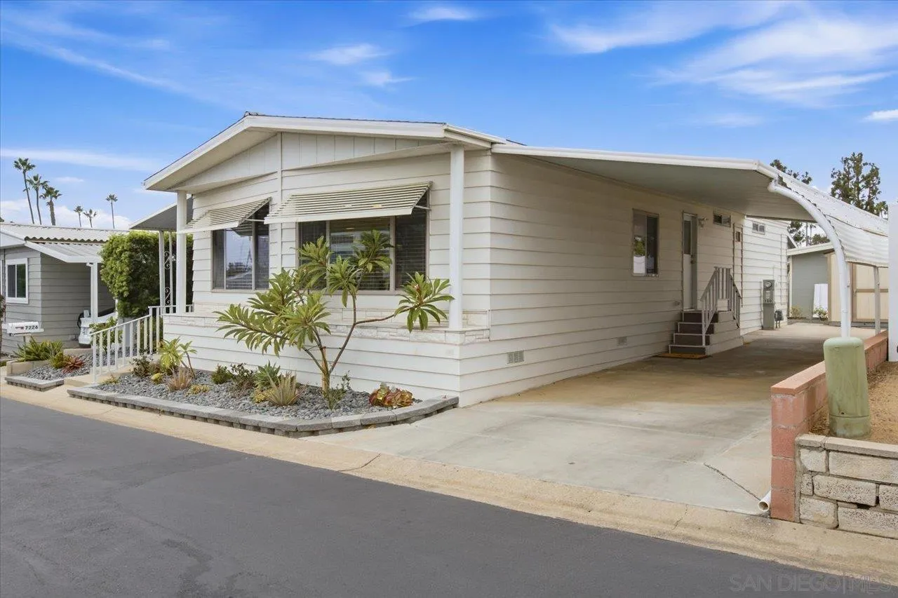 https://cdn.realtyfeed.com/cdn/127/260023501/b4db48fed1f06b2dffcd0e5a264e7e7e.webp