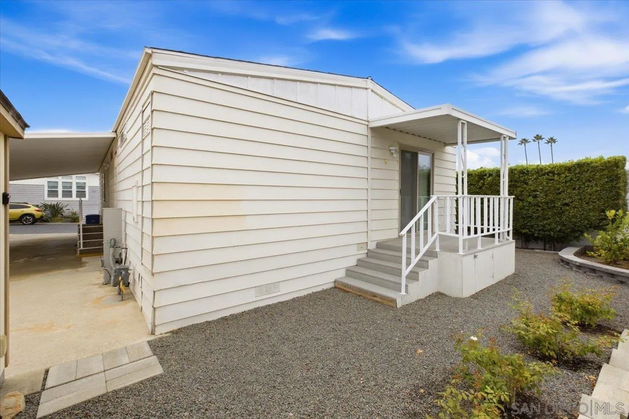 https://cdn.realtyfeed.com/cdn/127/260023501/f808ed84c3a5f65e58a6c9f835d931f0.webp
