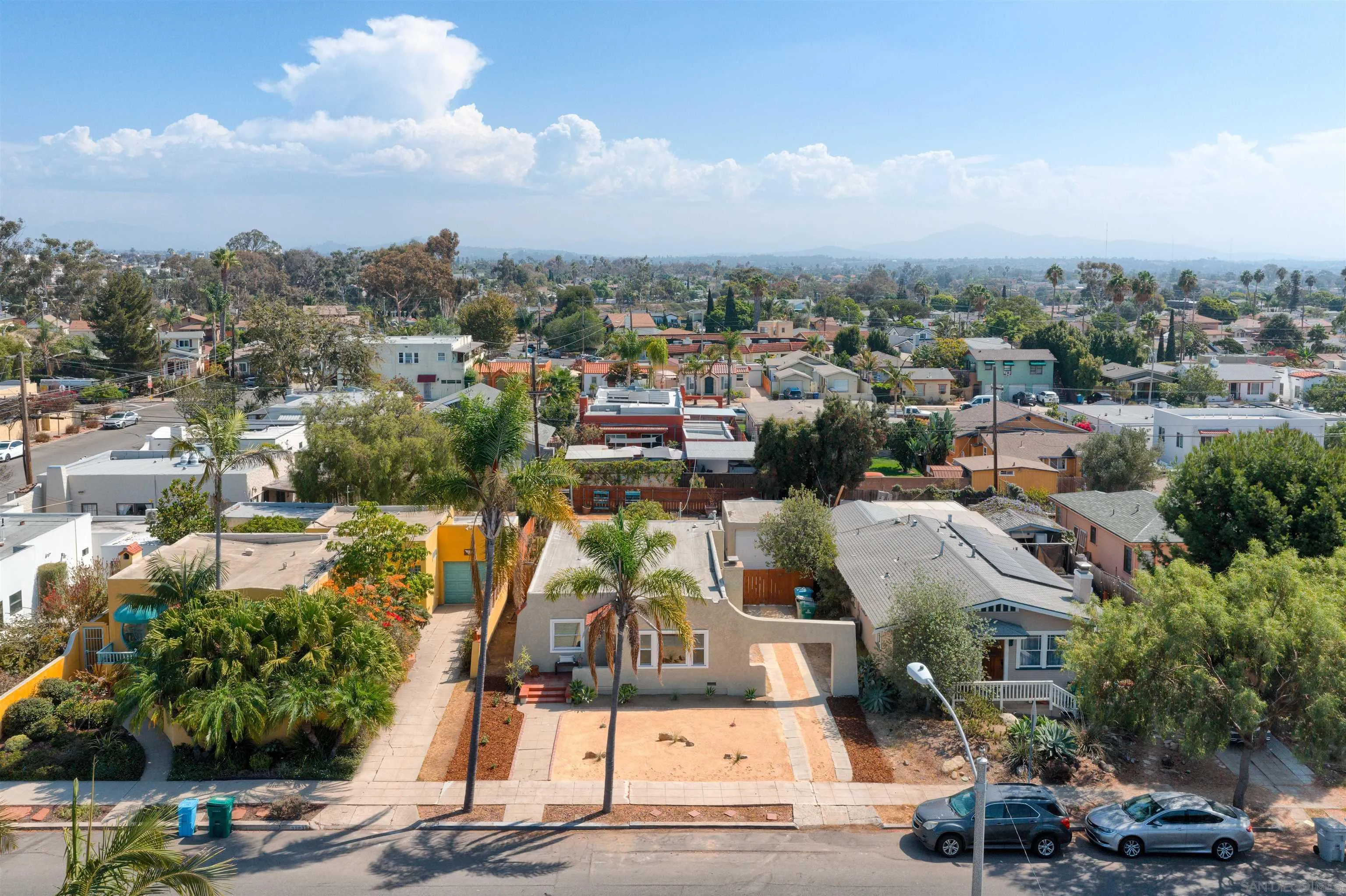 https://cdn.realtyfeed.com/cdn/127/260023502/2f751dc28f69f17ee7cec0934e7cca57.webp