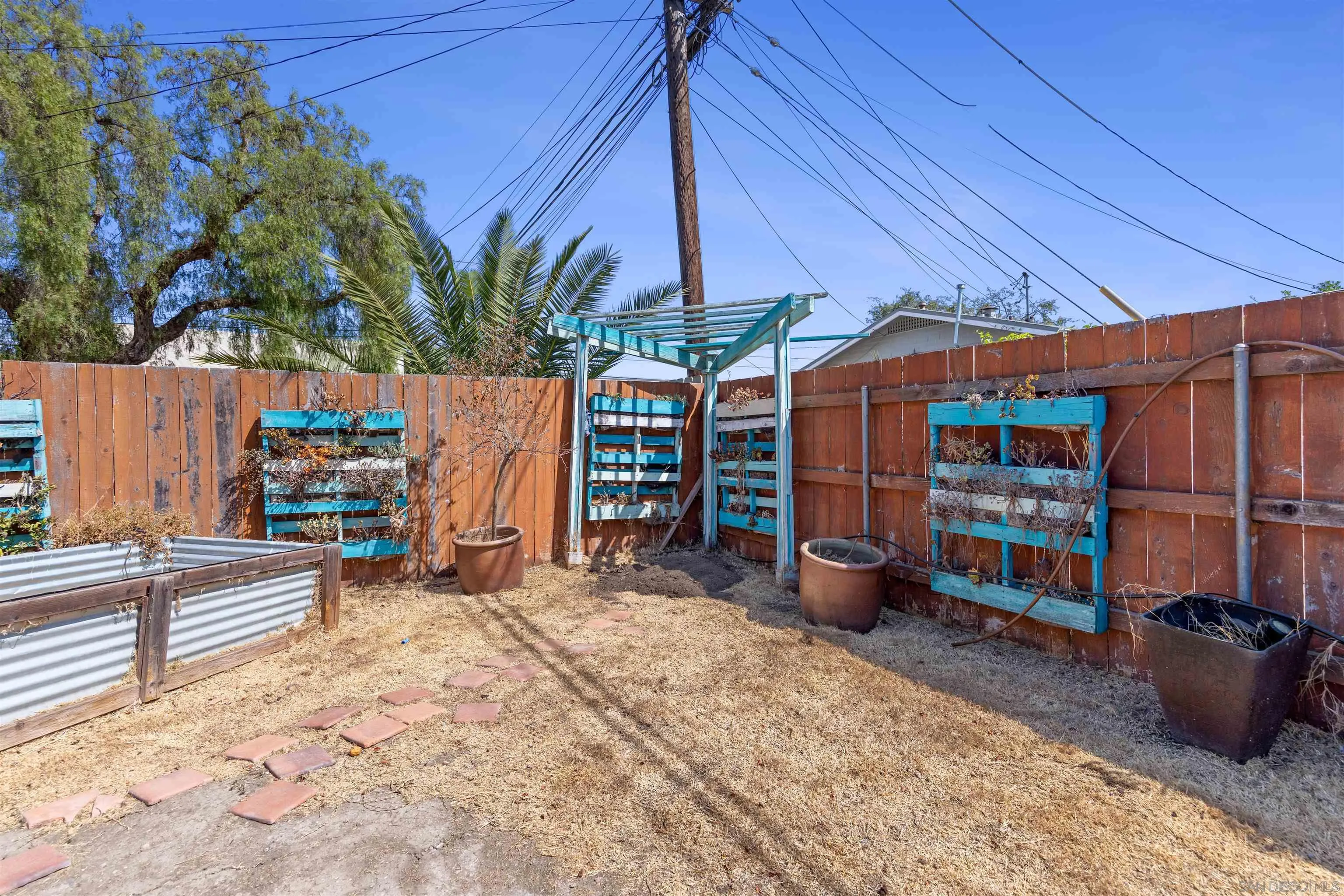 https://cdn.realtyfeed.com/cdn/127/260023502/38652e2b841ec63430e218884cdc2ed4.webp