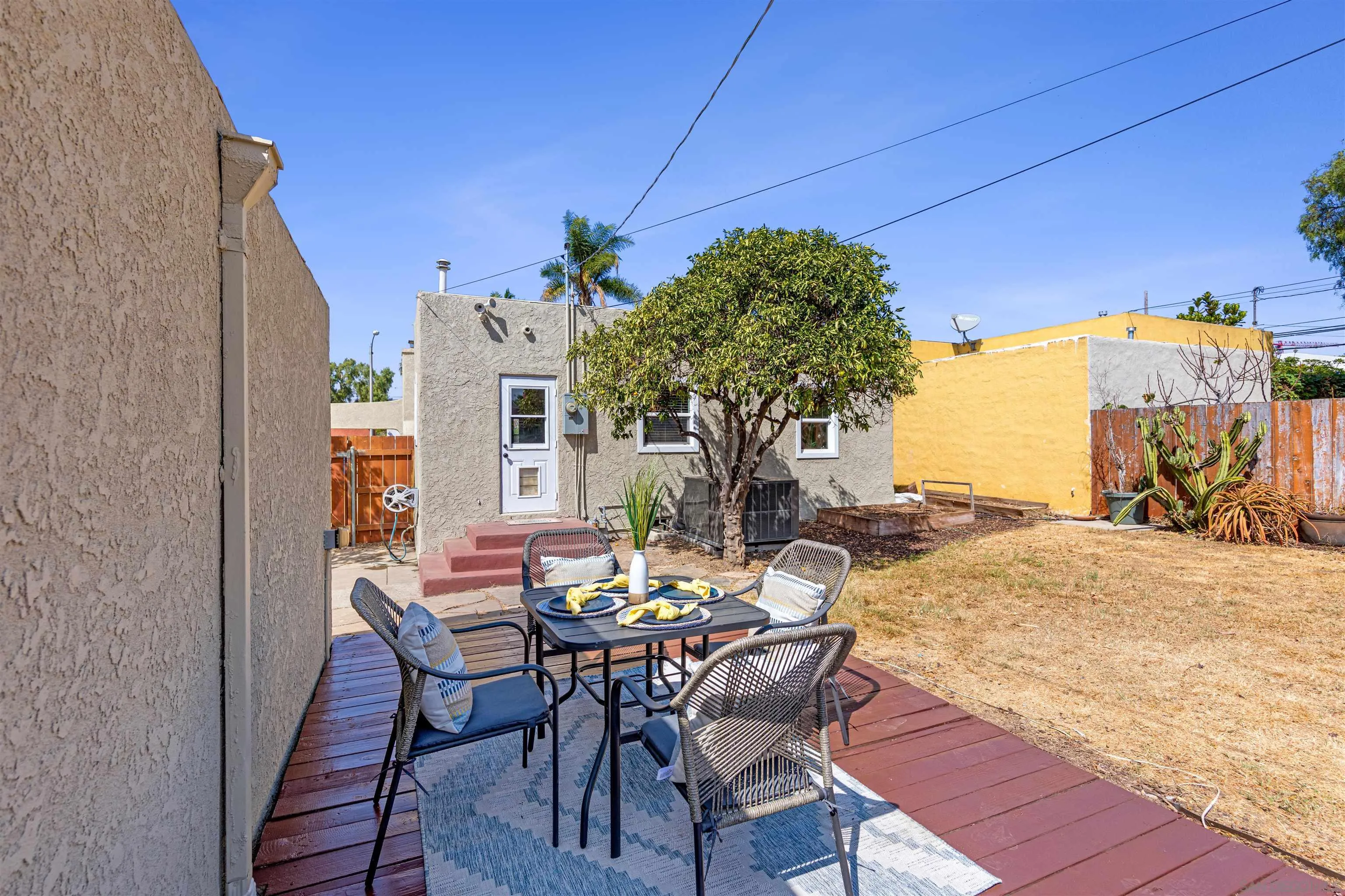 https://cdn.realtyfeed.com/cdn/127/260023502/924e9d2e1e61f200d1b77e02390c3852.webp