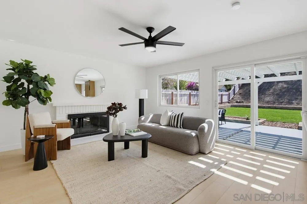 https://cdn.realtyfeed.com/cdn/127/260023509/57495511af455bb7efa4253932cbb5e8.webp