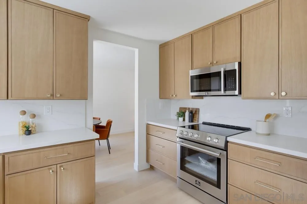 https://cdn.realtyfeed.com/cdn/127/260023509/f800001d1b2b558aa655e2f3fc9c1e70.webp