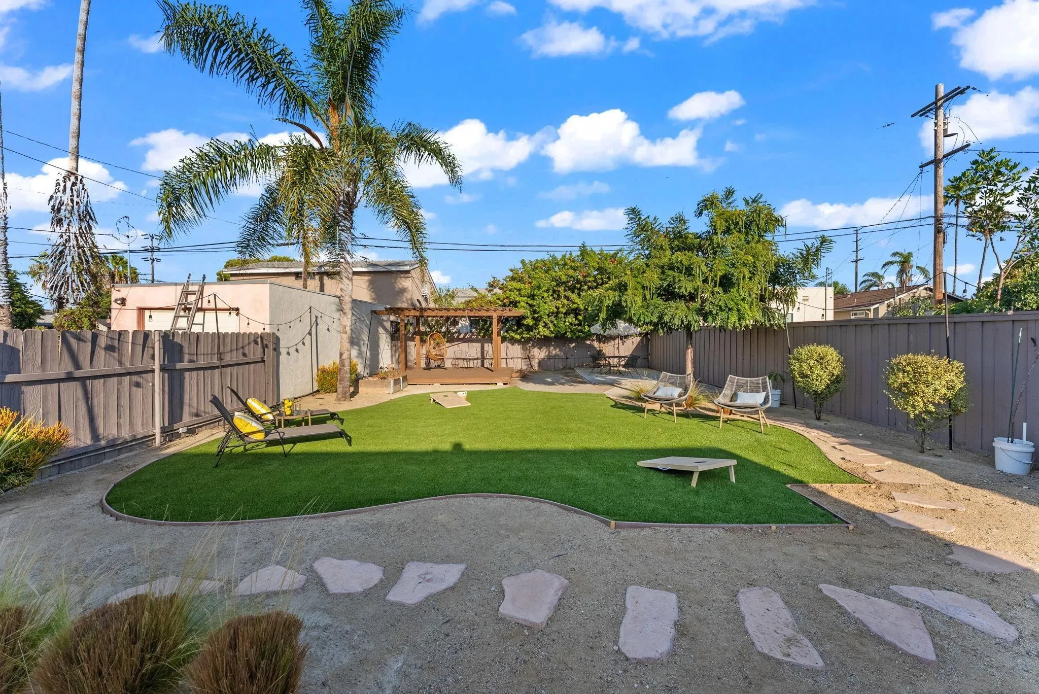 https://cdn.realtyfeed.com/cdn/127/260023510/8b792710857e3dc82c3edf7078ffbfb9.webp