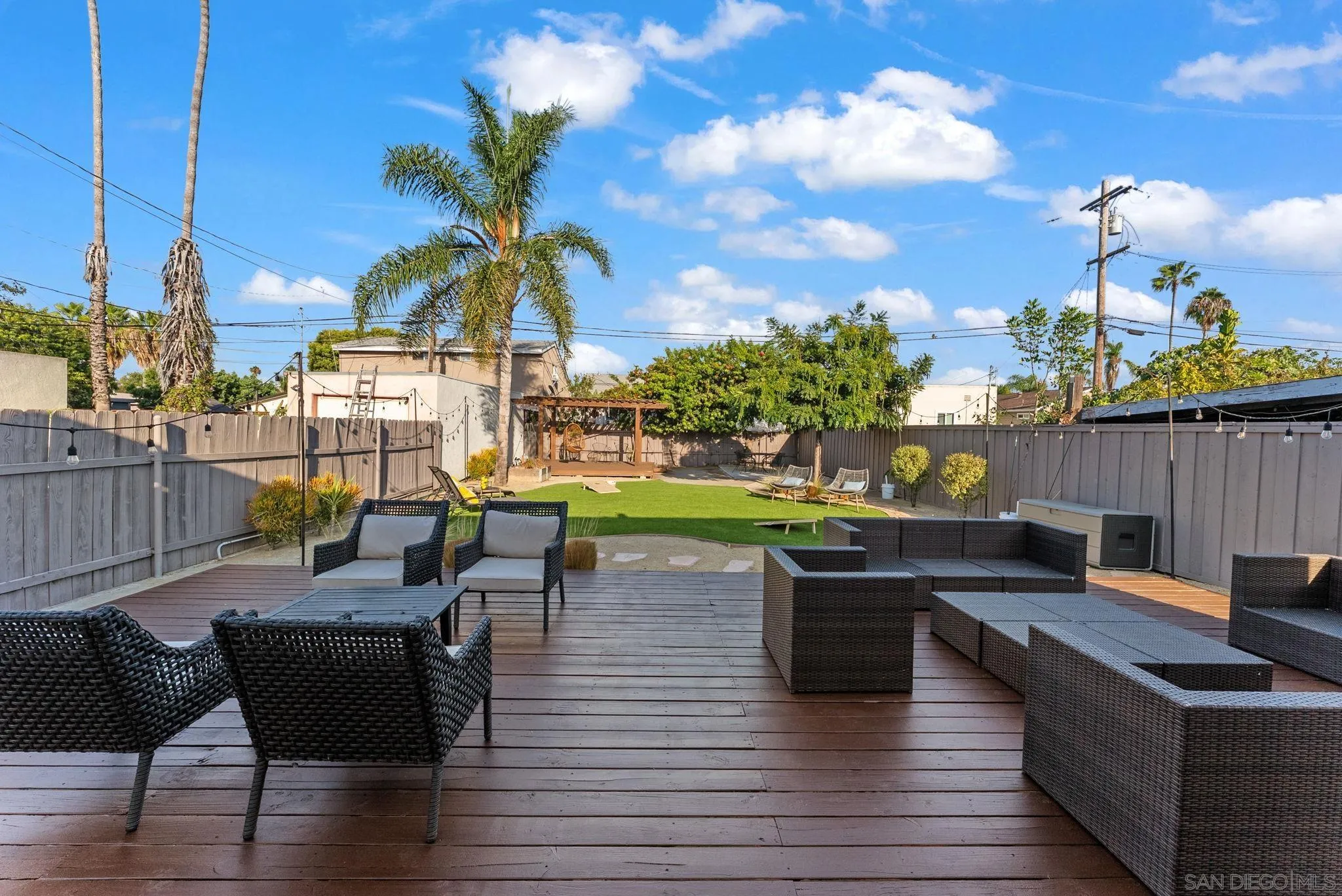 https://cdn.realtyfeed.com/cdn/127/260023510/fa19e8eeb253ed0014f353594b2d38bf.webp