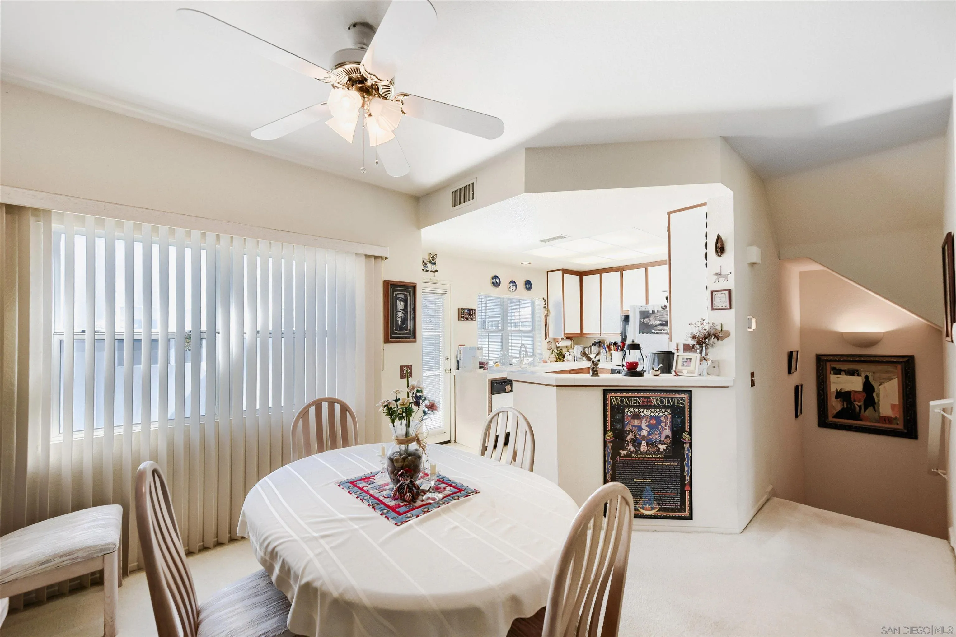 https://cdn.realtyfeed.com/cdn/127/260023512/d161188a357d02c8179a3da7692d07be.webp