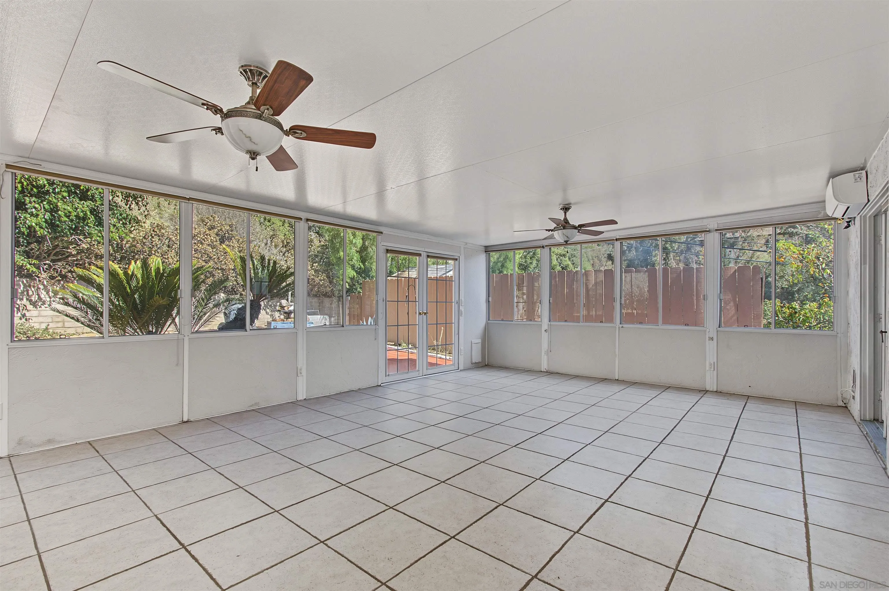 https://cdn.realtyfeed.com/cdn/127/260023516/43445a2531e1c2aa704d7af969c59213.webp