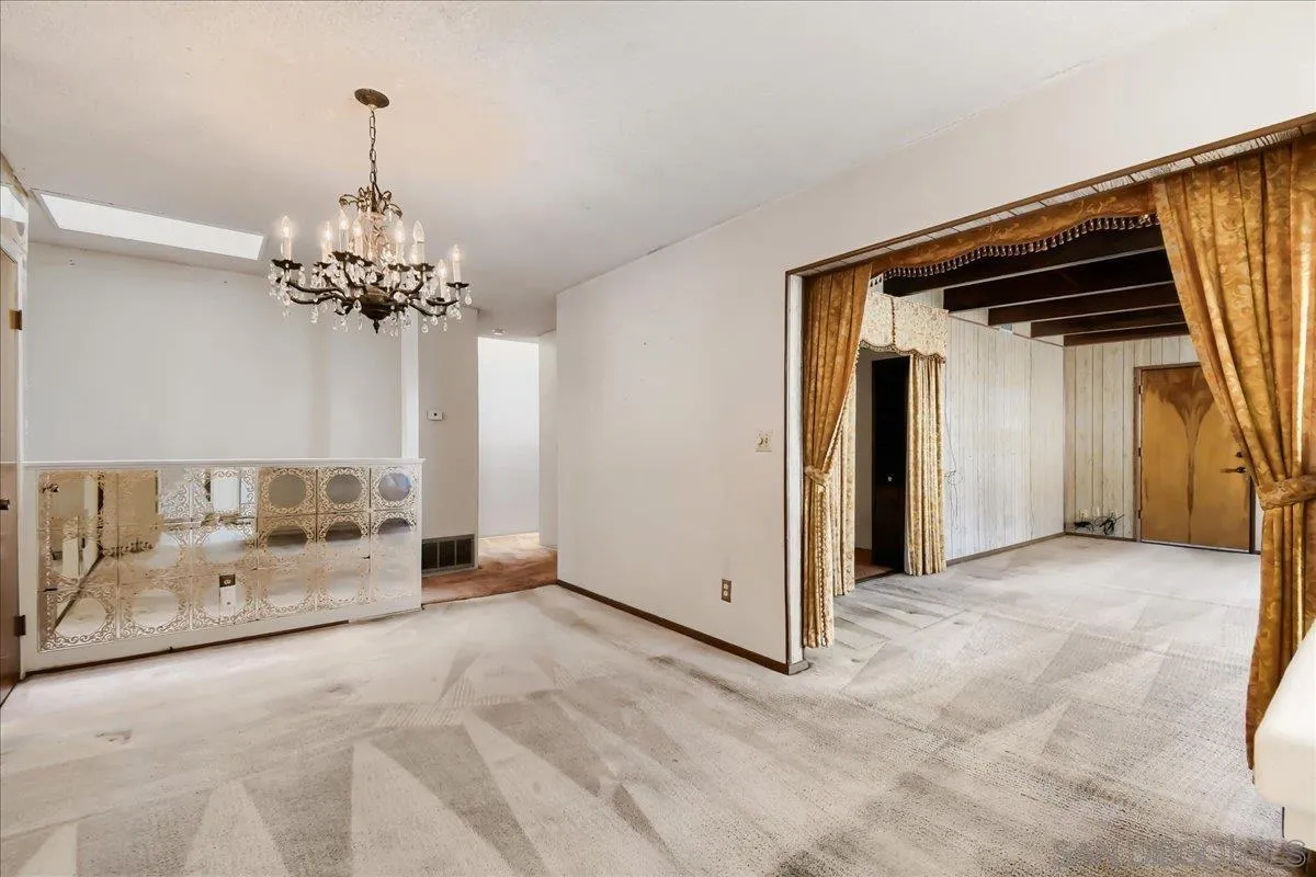 https://cdn.realtyfeed.com/cdn/127/260023517/5c8049555c392910297f92477395551b.webp